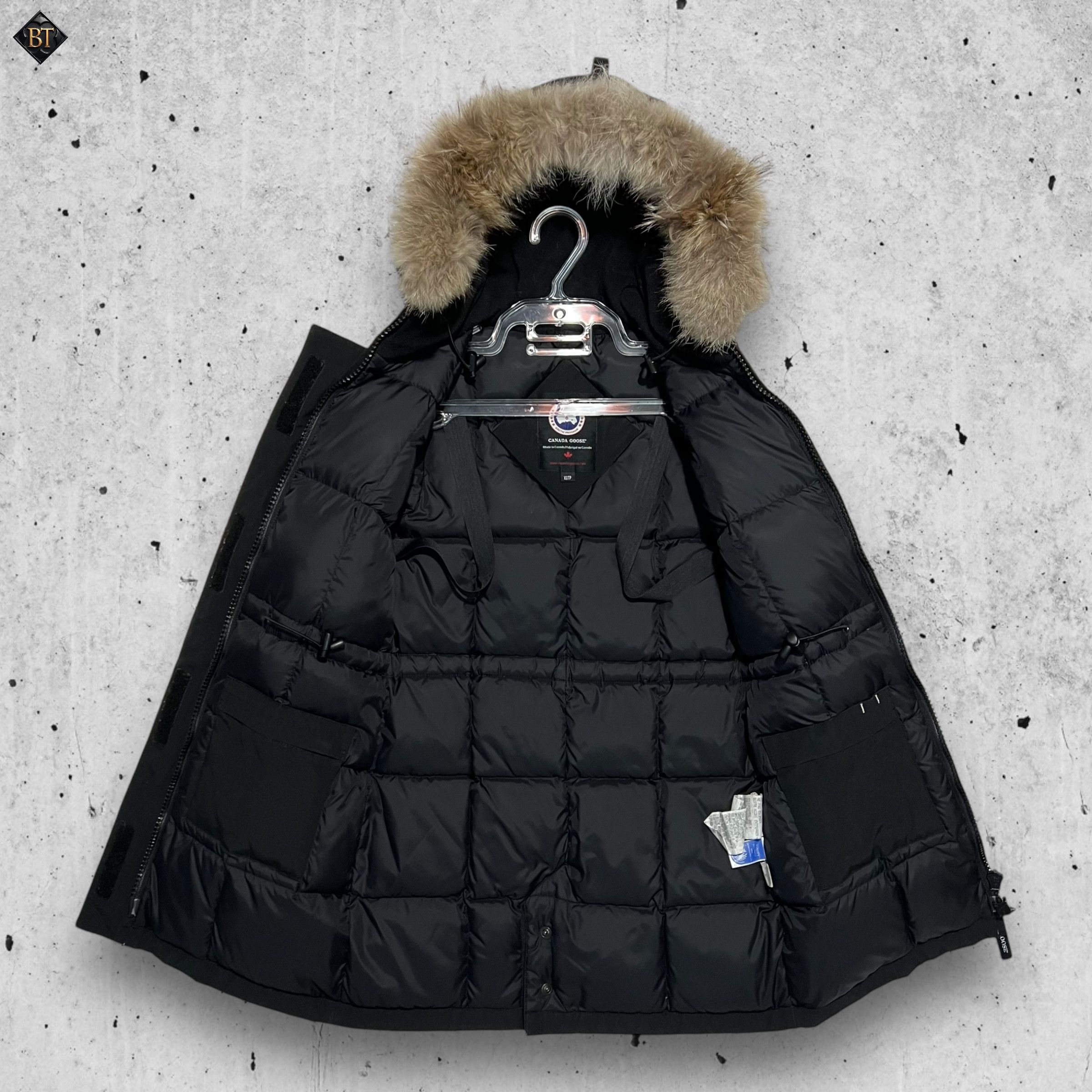 Canada Goose Canada Goose VICTORIA parka Size XS / US 0-2 / IT 36-38 - 12 Thumbnail