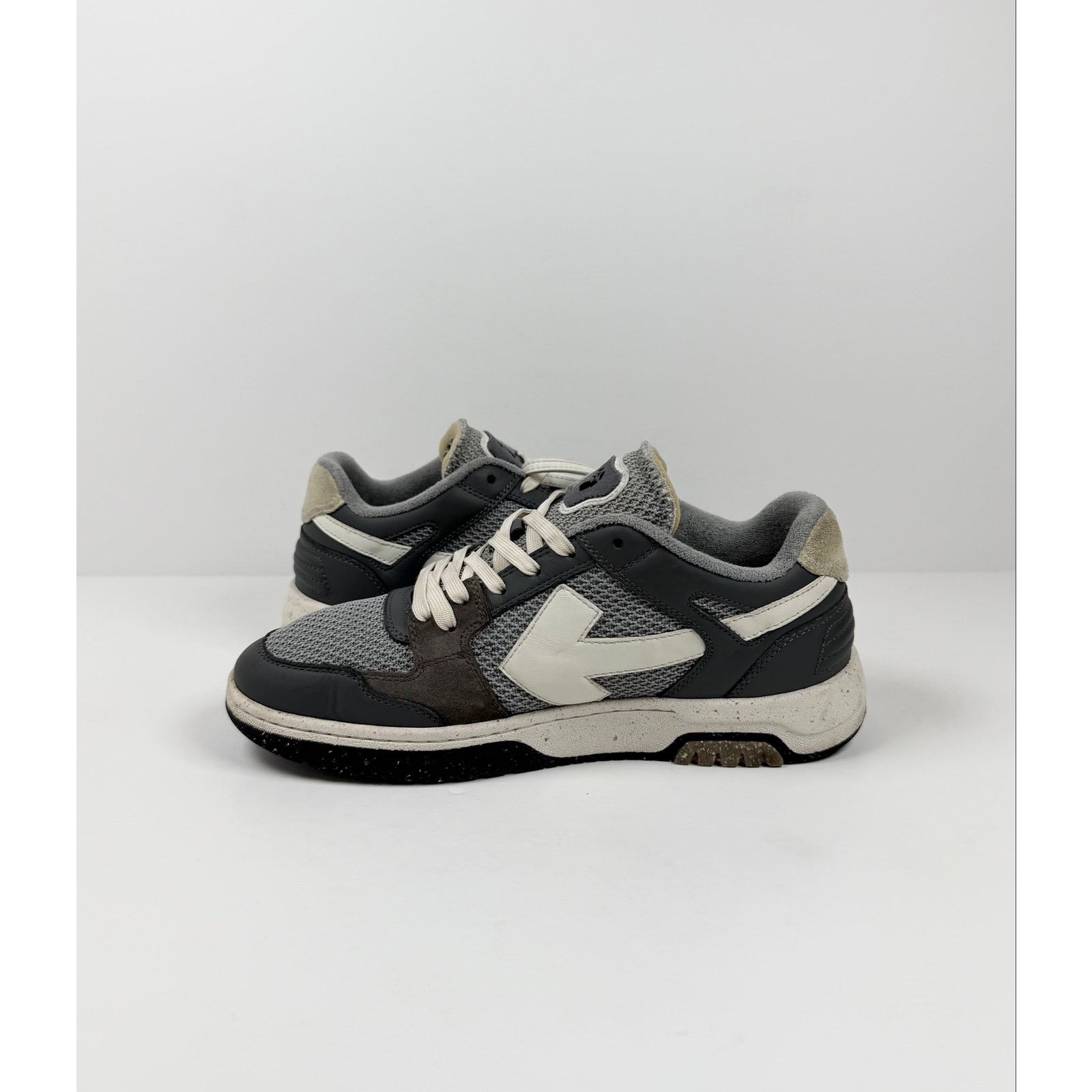 Off-White Size 43EU/10US - Off-White Out Of Office Grey White Sneakers Size US 10 / EU 43 - 6 Thumbnail