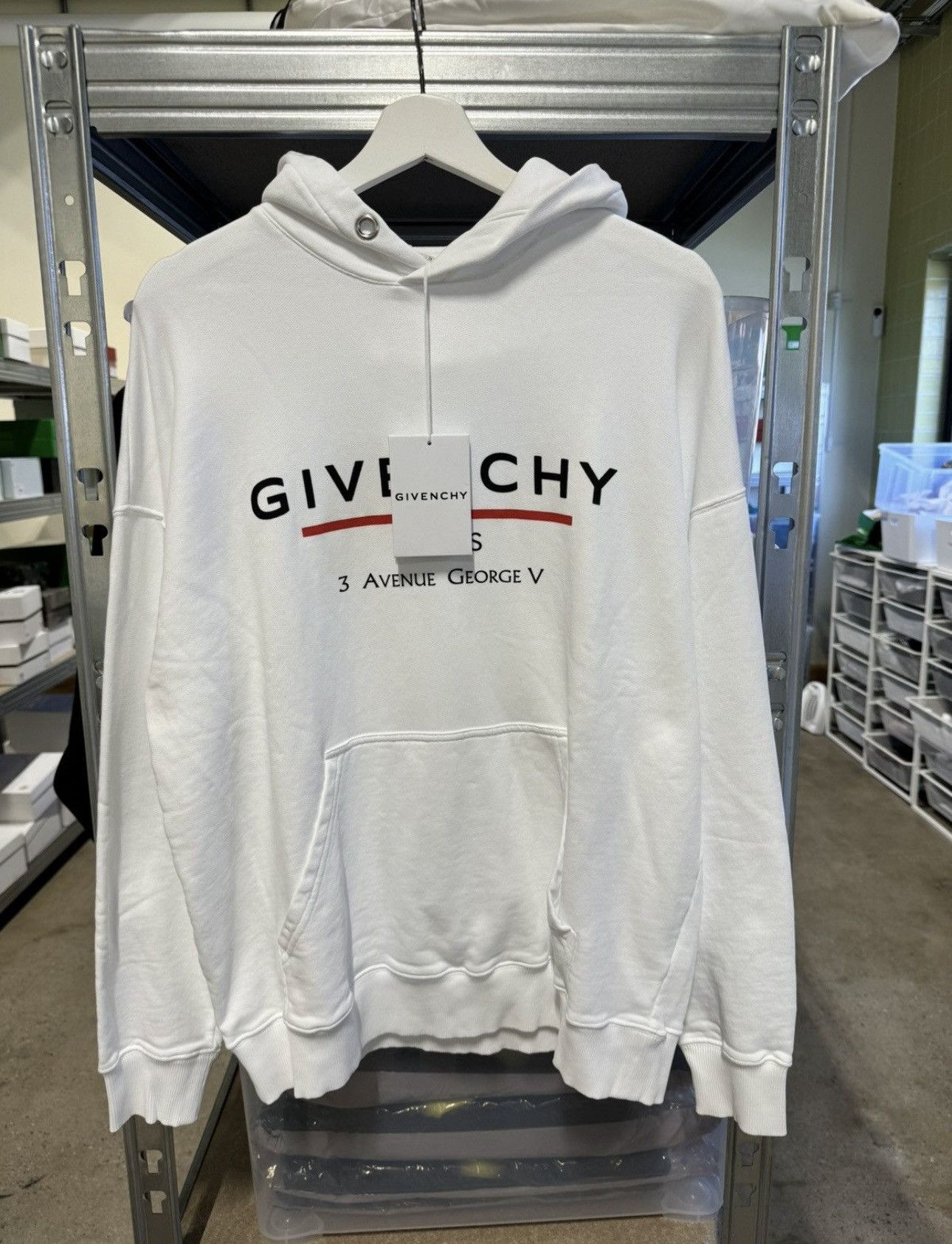 Givenchy 3 avenue george v hoodie hotsell