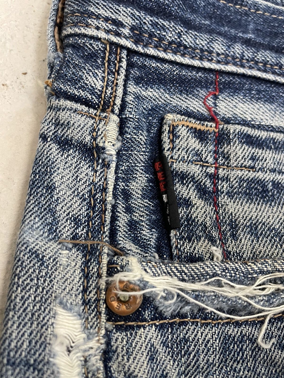 Paul Smith × Paul Smith Red Ear Paul Smith Red Ear Selvedge Distressed Denim Pants (A10) Size US 31 - 12 Thumbnail