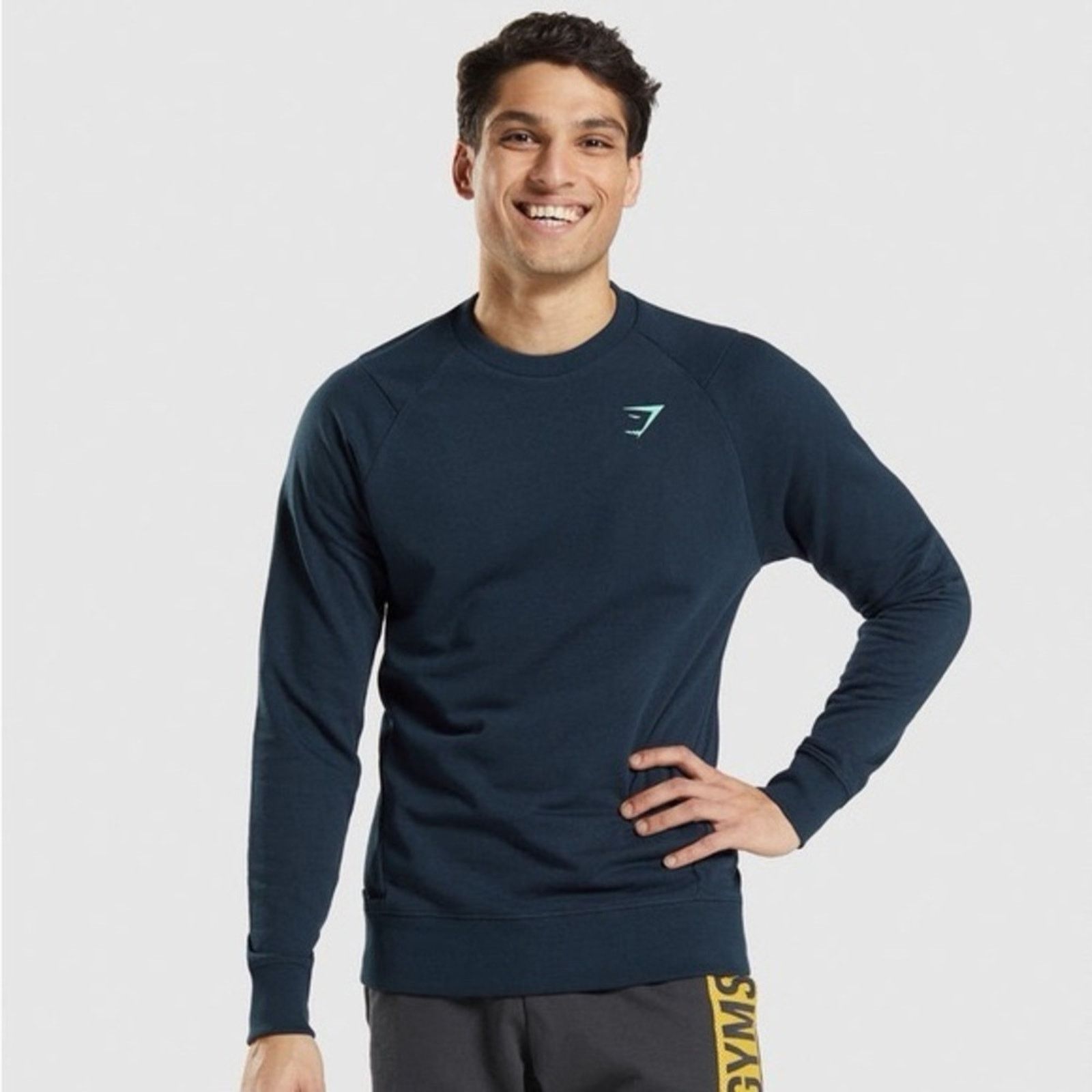Gymshark Gymshark Bold Crew Pullover Sweatshirt Mens Medium Slim Fit Size US M / EU 48-50 / 2 - 1 Thumbnail
