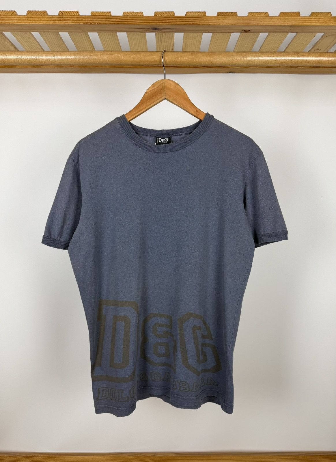 Dolce & Gabbana Vintage Dolce & Gabbana Distressed T-Shirt Big Logo Size L Size US L / EU 52-54 / 3 - 1 Thumbnail
