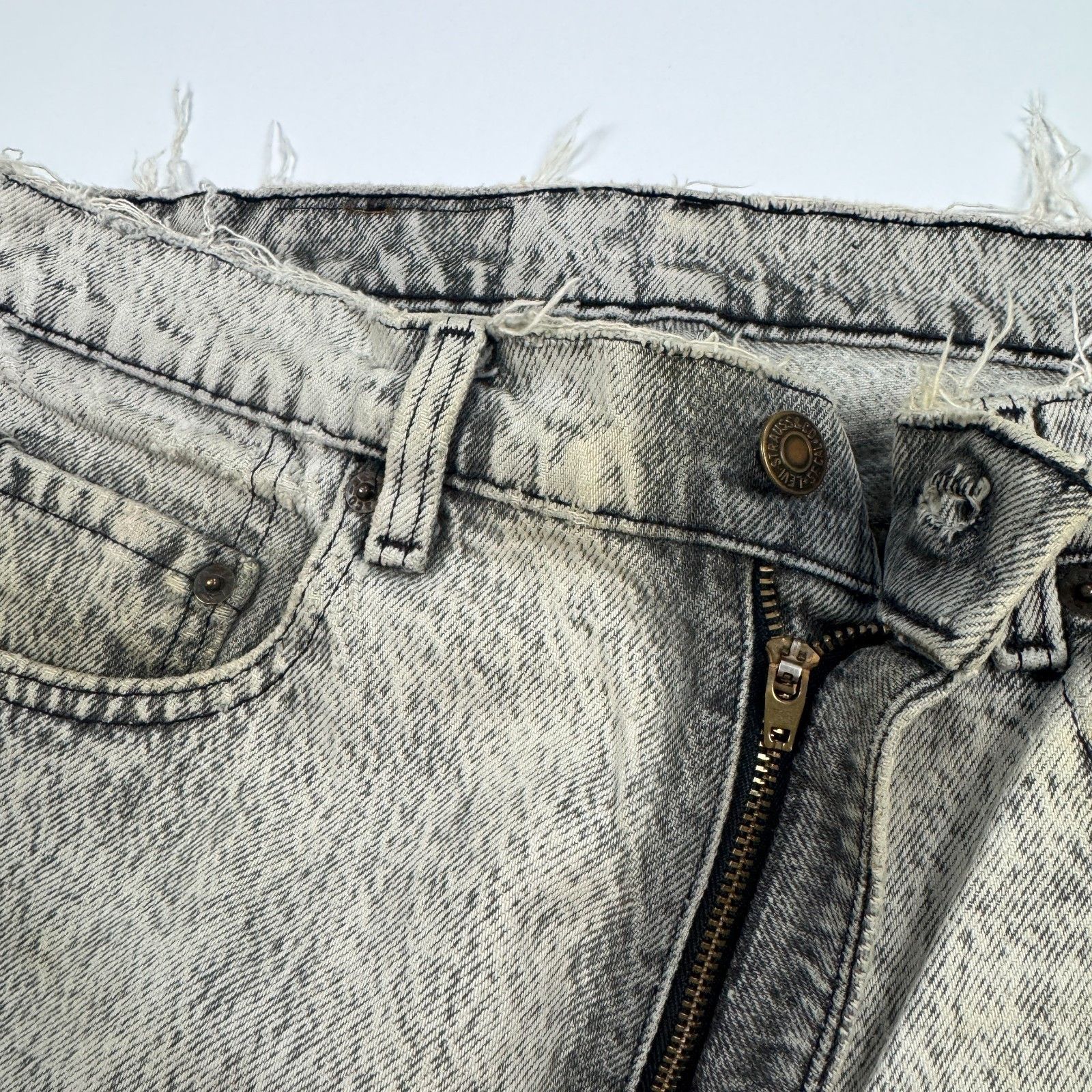 Levi's Vtg Levi's 505 Acid Wash USA Distressed Jeans 32 Size US 32 / EU 48 - 17 Thumbnail