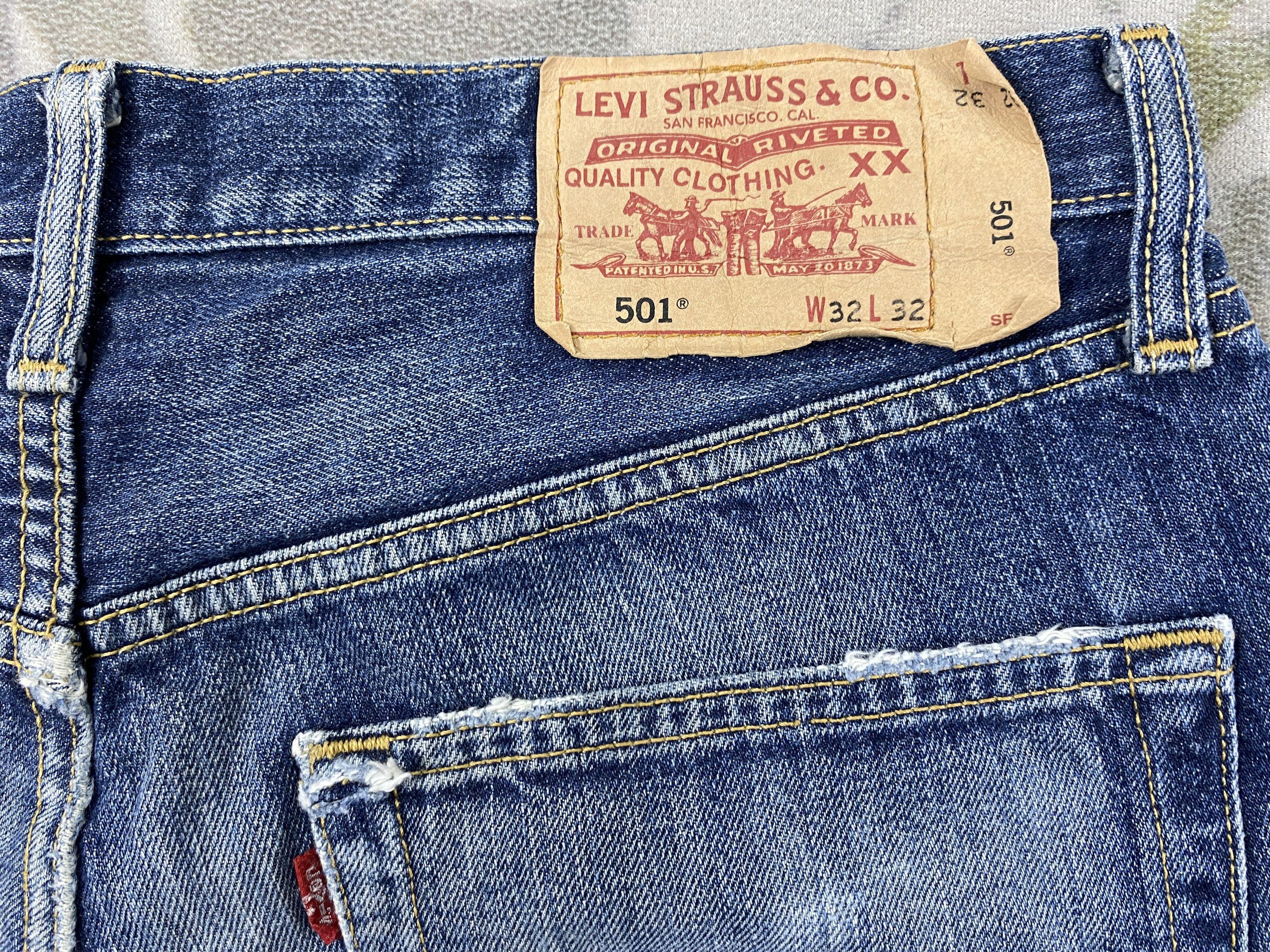 Levi's Vintage Levi's 501 Distressed Jeans 33x29.5 Denim - JN3870 Size US 33 - 11 Thumbnail