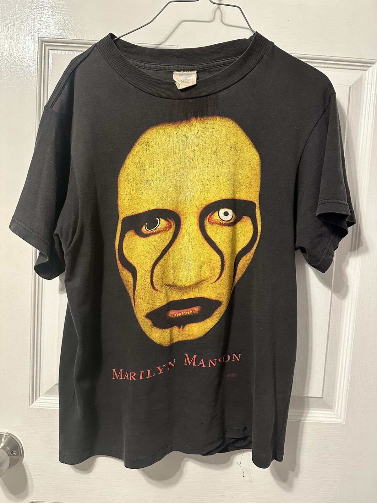 Vintage Vintage 1990s Marilyn Manson face tee Size US M / EU 48-50 / 2 - 1 Thumbnail