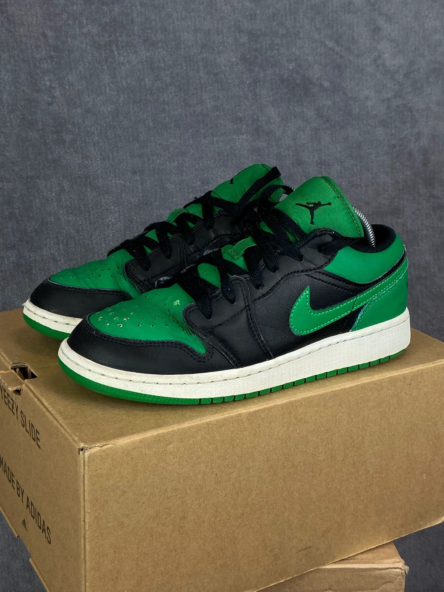 Nike Air Jordan 1 Low Black Green Sneakers 38.5 Size US 5.5 / EU 38 - 1 Thumbnail