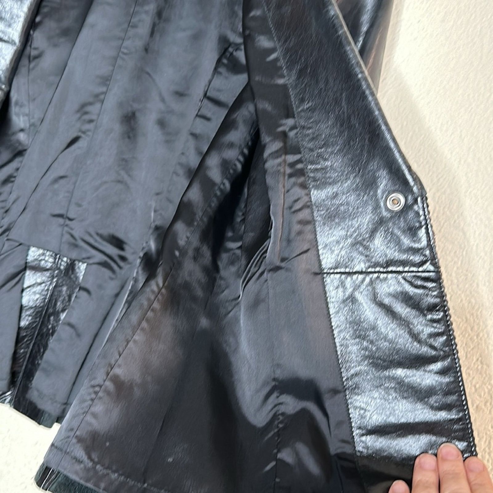 Guess × Leather × Vintage VTG Y2K Guess Leather Blazer Jacker Black MED Scalloped Seam Size M / US 6-8 / IT 42-44 - 15 Thumbnail