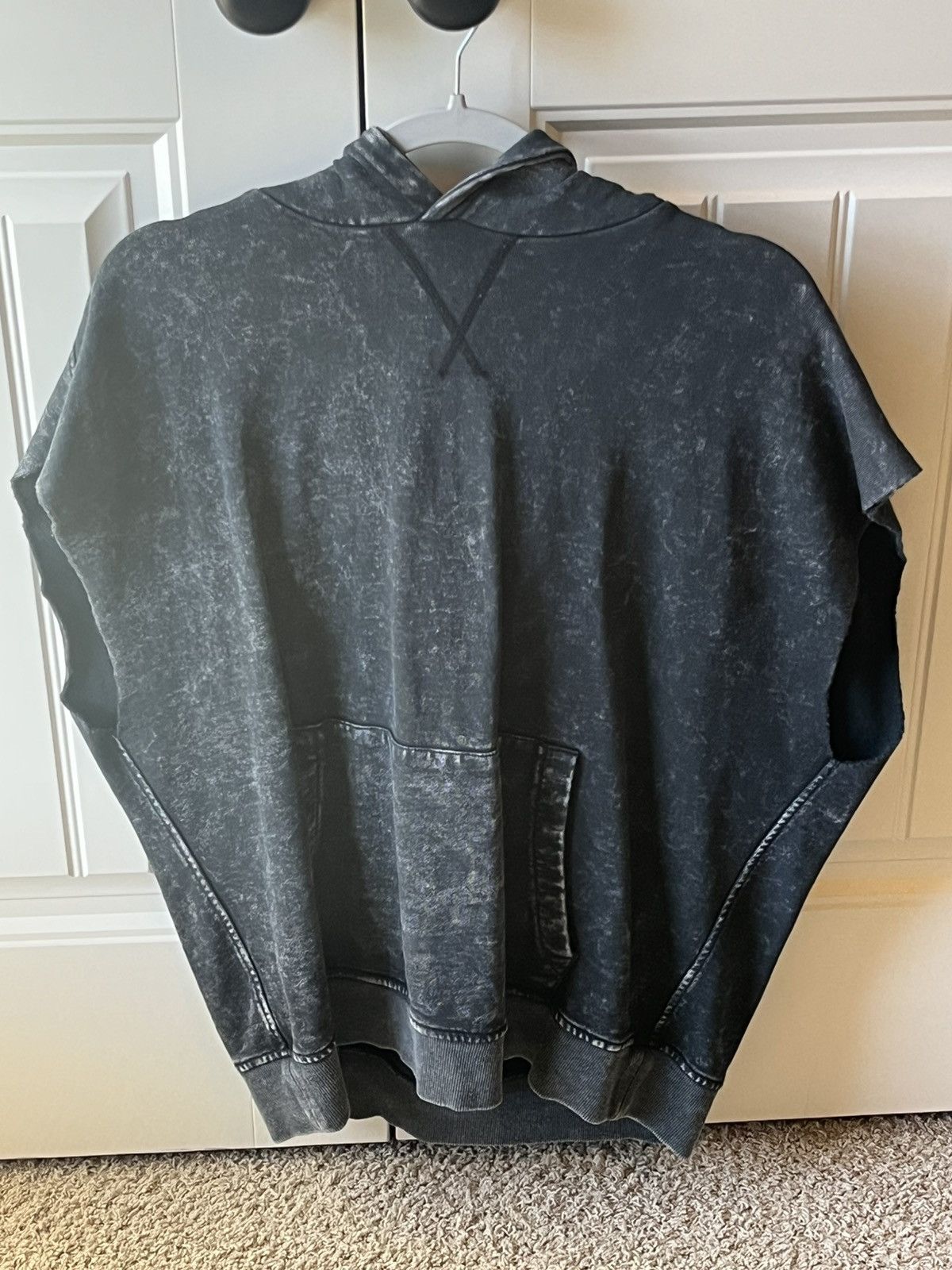 Forever 21 Black Sleeveless Hoodie Acidwash Size US S / EU 44-46 / 1 - 1 Thumbnail