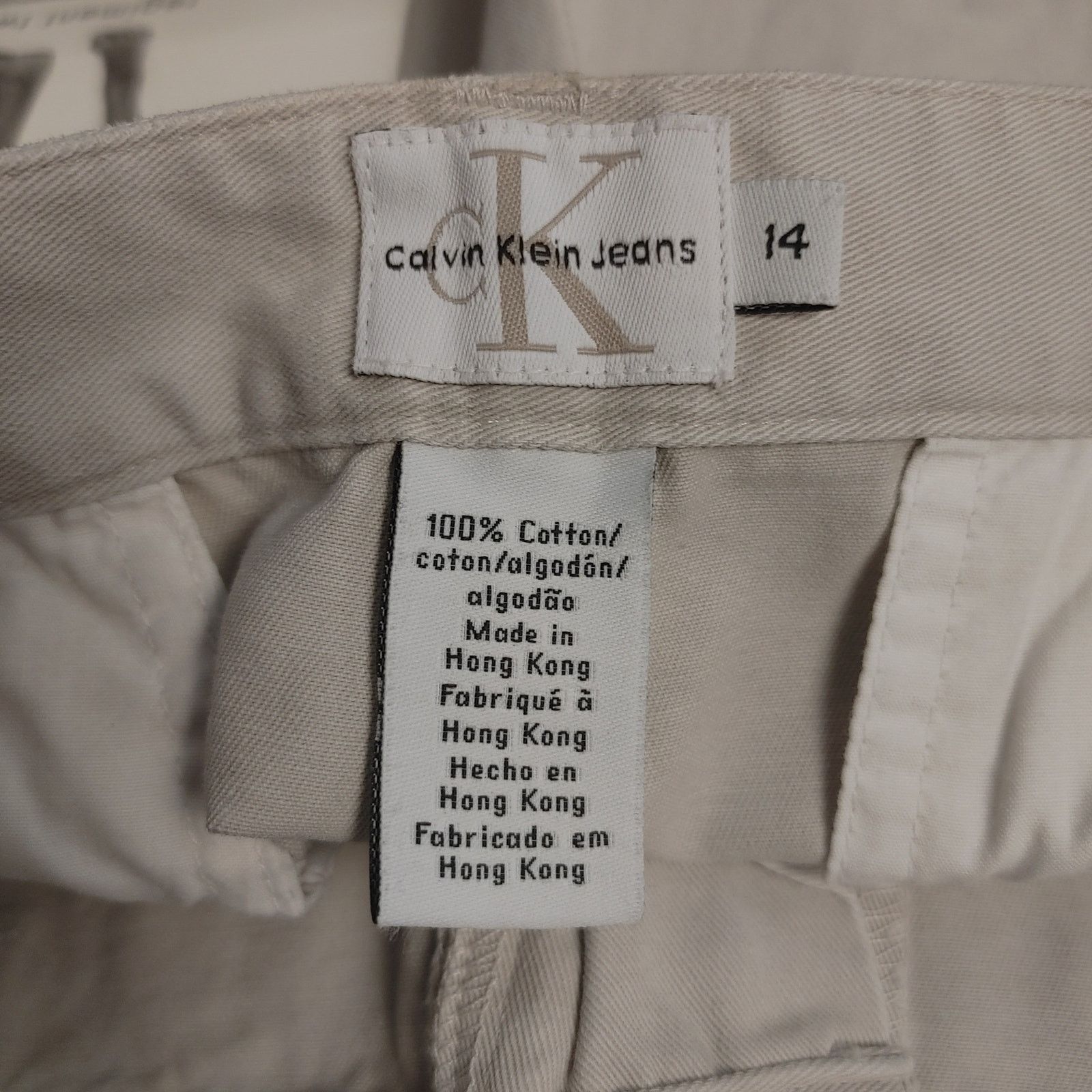 Calvin Klein Clavin Klien Jeans Women's 14 Beige Denim Shorts Size 36" / US 14 / IT 50 - 3 Thumbnail