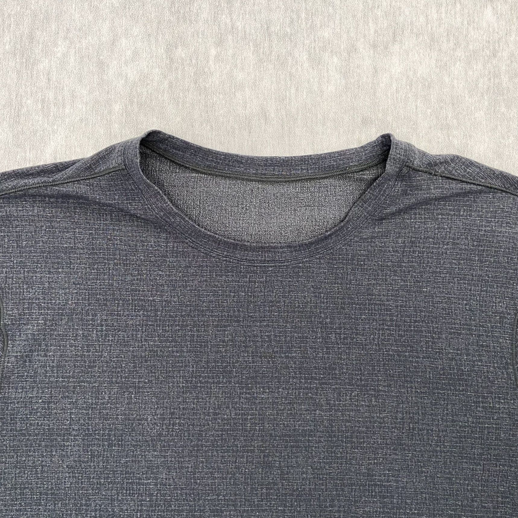 Lululemon LULULEMON Shirt Adult XL Blue Short Sleeve Active Gym Pullover Men XL Sportswear Mens Size US XL / EU 56 / 4 - 3 Thumbnail