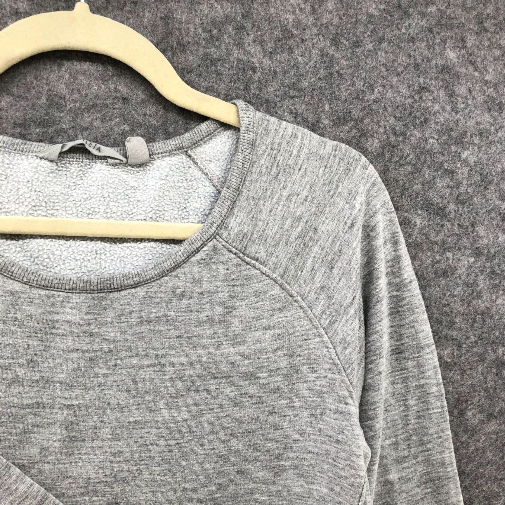 Athleta Athleta Sweatshirt Womens XXS Gray Relaxed Crewneck Longline Lightweight Size XXS / US 00 / IT 34 - 7 Thumbnail