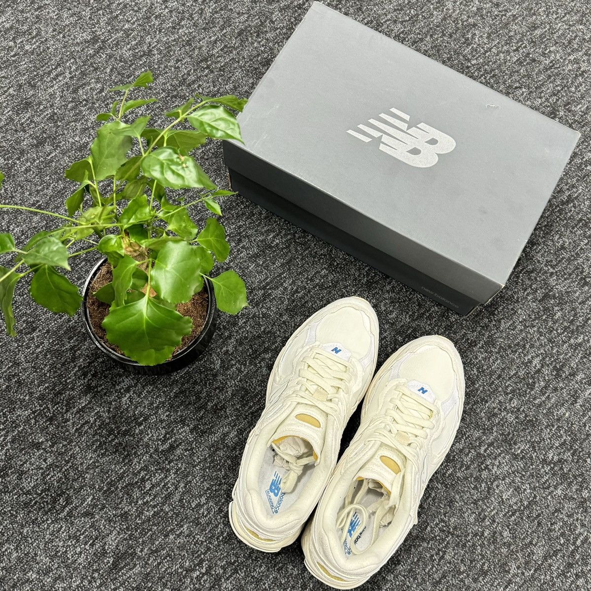 New Balance New Balance 2002R Protection Pack Sea Salt Size US 9 / EU 42 - 5 Thumbnail