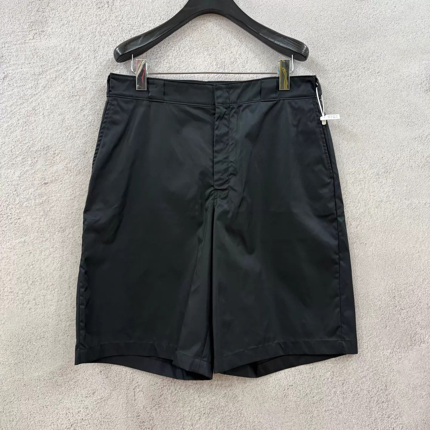 Prada Prada nylon triangle logo short 50 Size US 34 / EU 50 - 1 Thumbnail