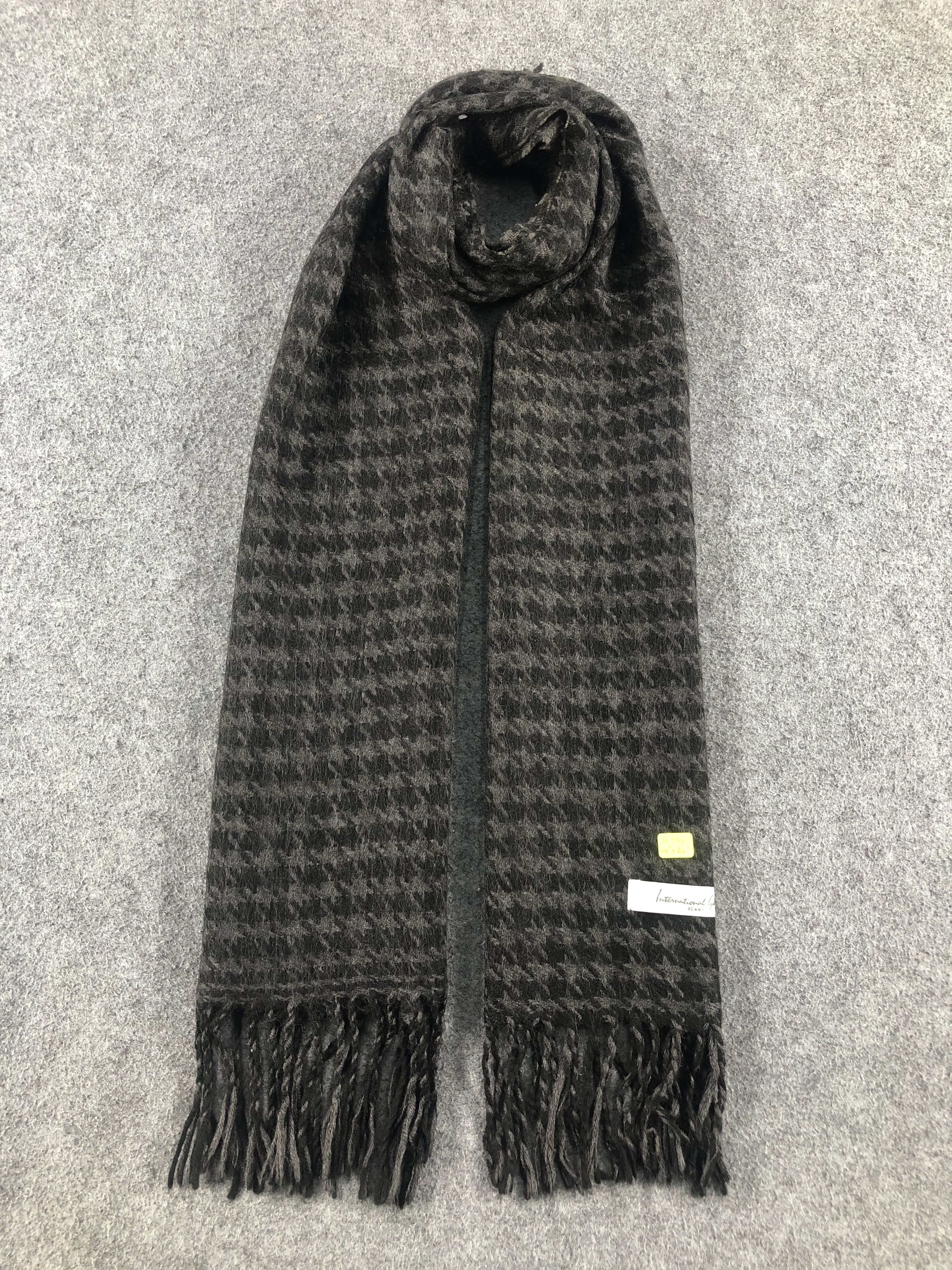 Beams Scarf / Muffler / Neckwear