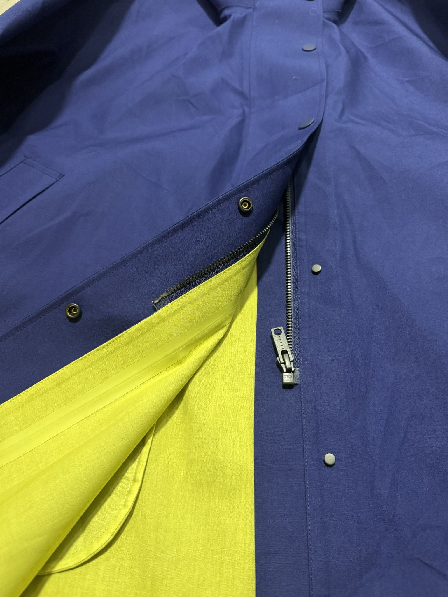 Marni × Uniqlo Marni x Uniqlo Block Tech Oversize Parka Jacket Size S / US 4 / IT 40 - 5 Thumbnail