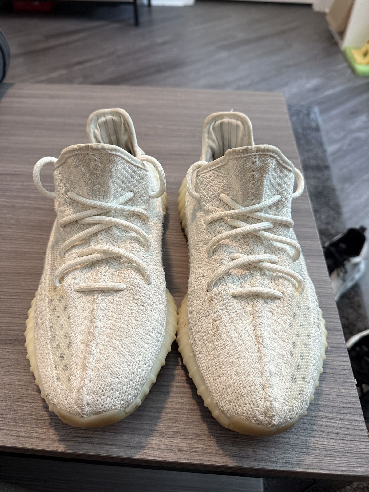 Yeezy adidas Yeezy Boost 350 V2 Size US 7 / EU 40 - 1 Thumbnail