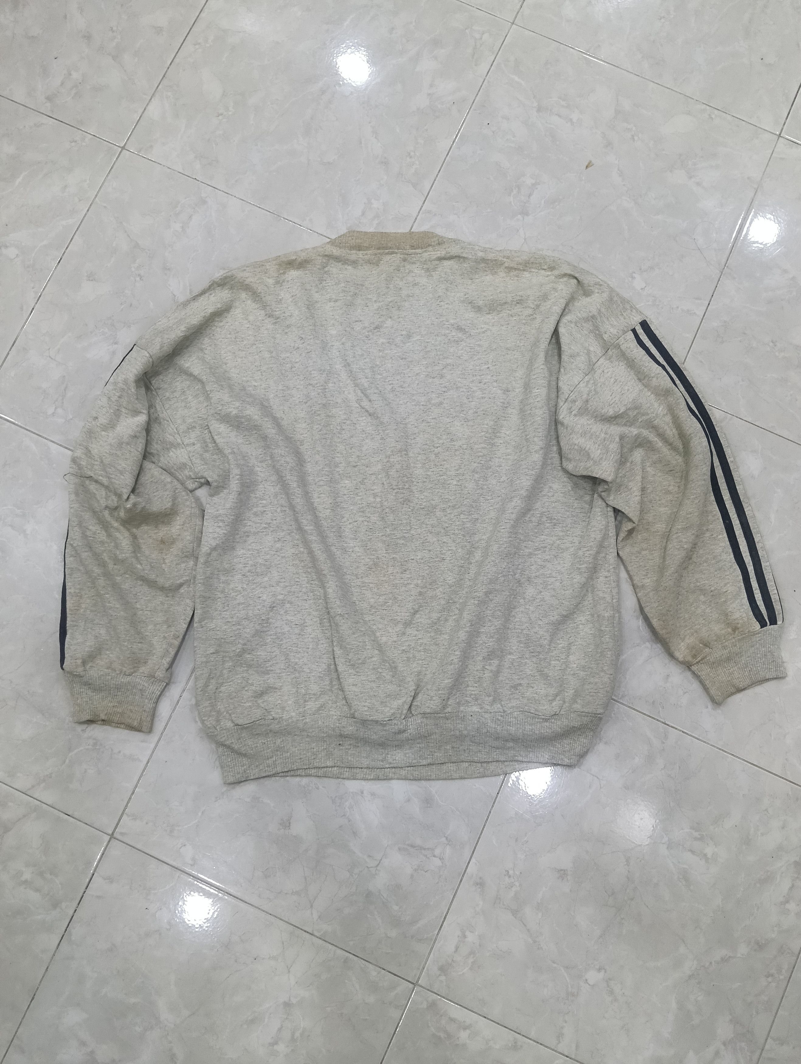 Adidas Vintage Adidas Sweat Size US L / EU 52-54 / 3 - 3 Thumbnail