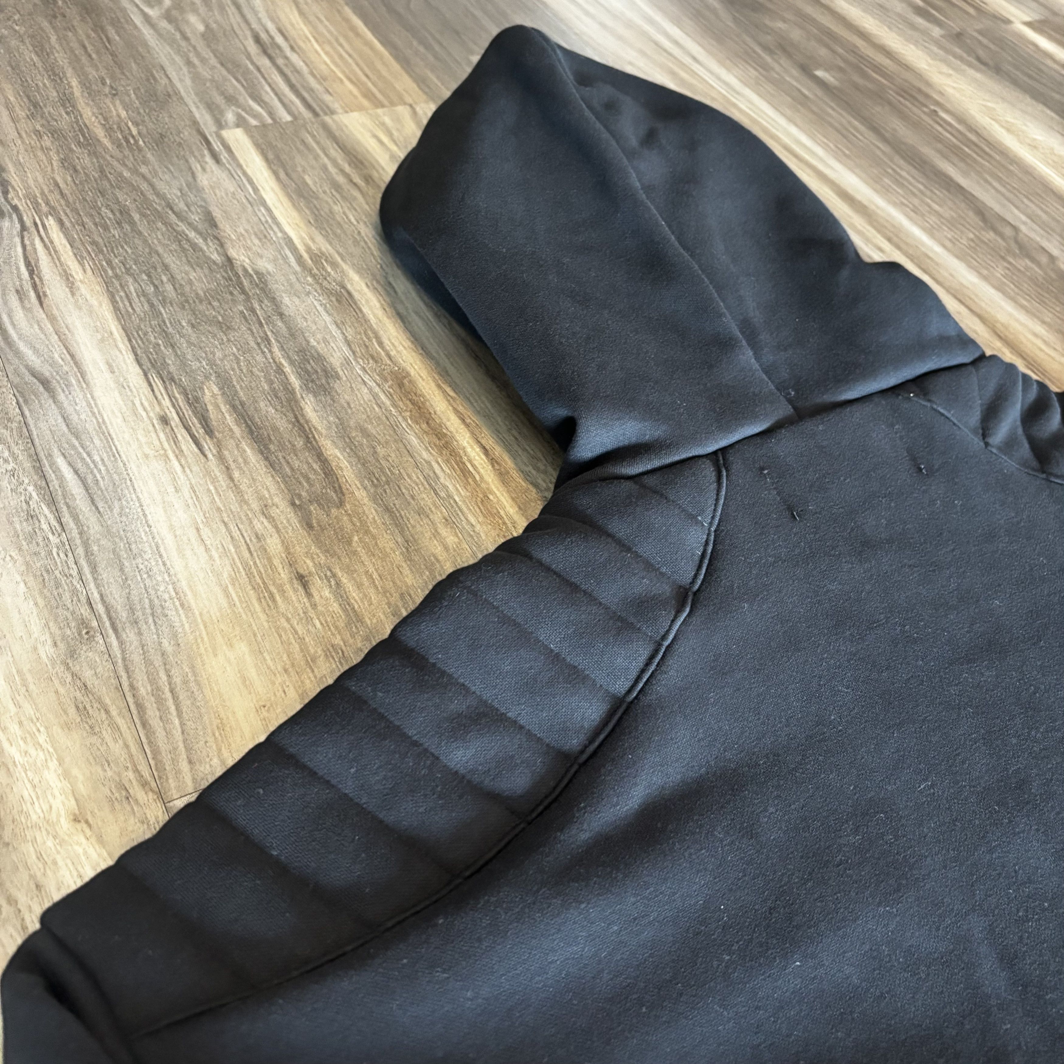 Who Decides War WHO DECIDES WAR BLACK ARMOUR PULLOVER HOODIE SZ XXL Size US XXL / EU 58 / 5 - 3 Thumbnail