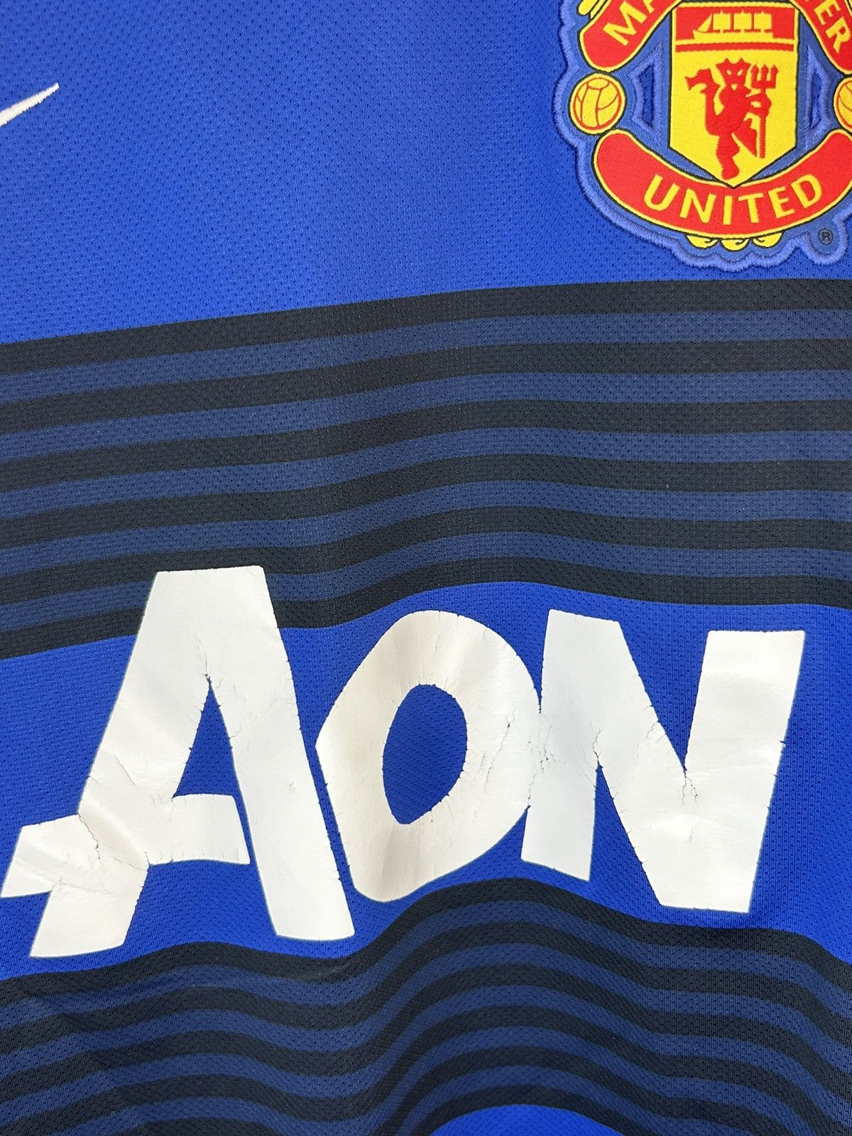 Nike Nike Manchester United 2011 Away Soccer Jersey Size US M / EU 48-50 / 2 - 5 Thumbnail