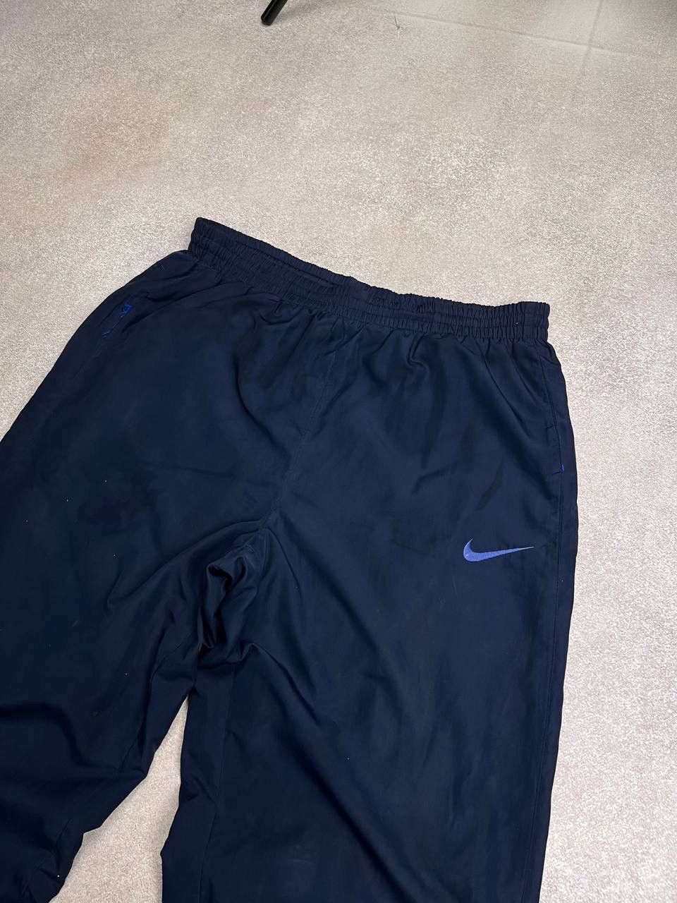 Nike × Vintage VINTAGE NIKE SWOOSH BAGGY NYLON TRACK PANTS Y2K M Size US 32 / EU 48 - 2 Thumbnail
