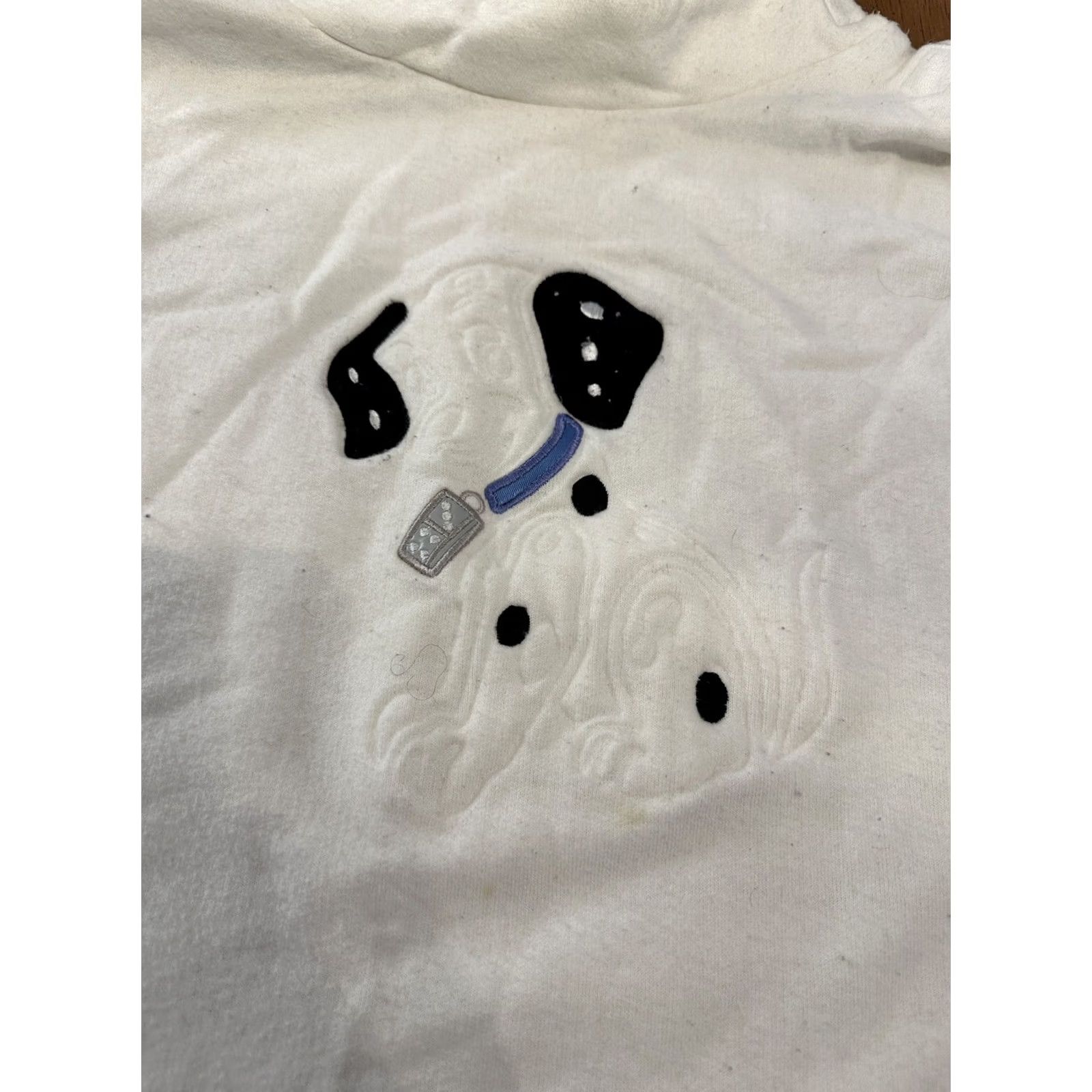 Disney VINTAGE Disney 101 Dalmatians Sweatshirt Large Small White 90s Mens Size US L / EU 52-54 / 3 - 2 Thumbnail