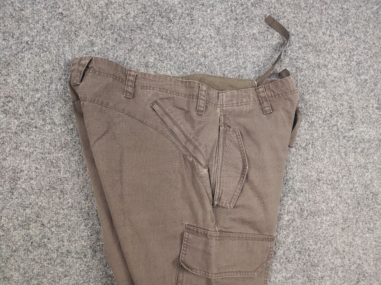 Nike Vintage Nike Cargo Canvas Baggy Beige Logo Shorts Y2K Style Size US 34 / EU 50 - 11 Thumbnail