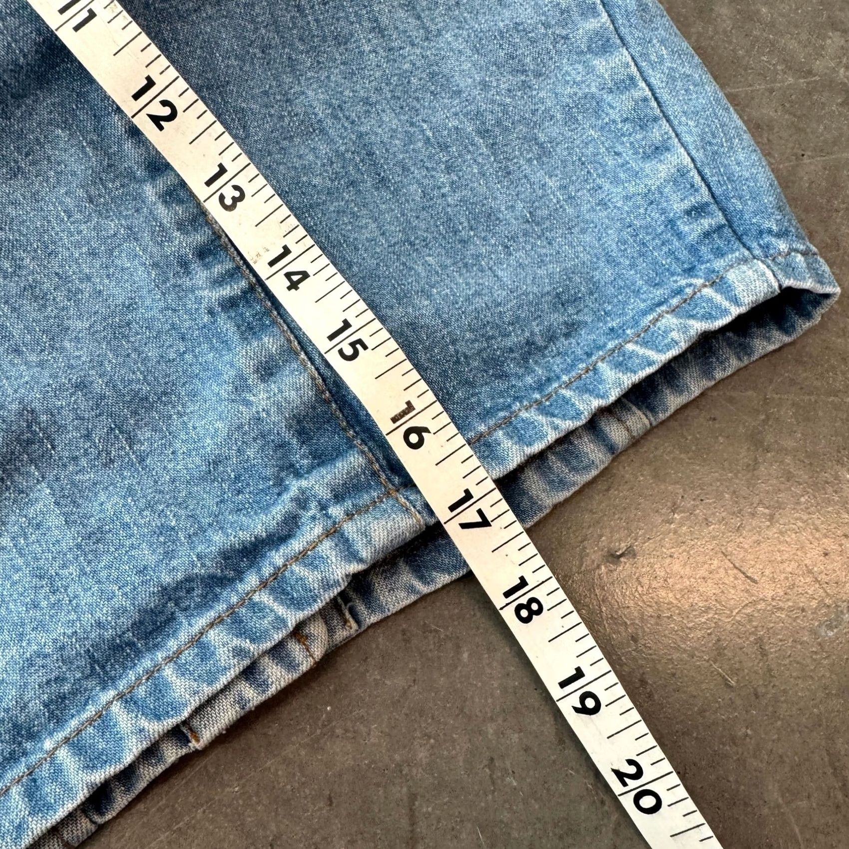 Denime VINTAGE Denim Blue Cropped Vest Button Front Collared Western Women’s Small Vest Women’s Small Denim Sleeveless Size S / US 4 / IT 40 - 4 Thumbnail