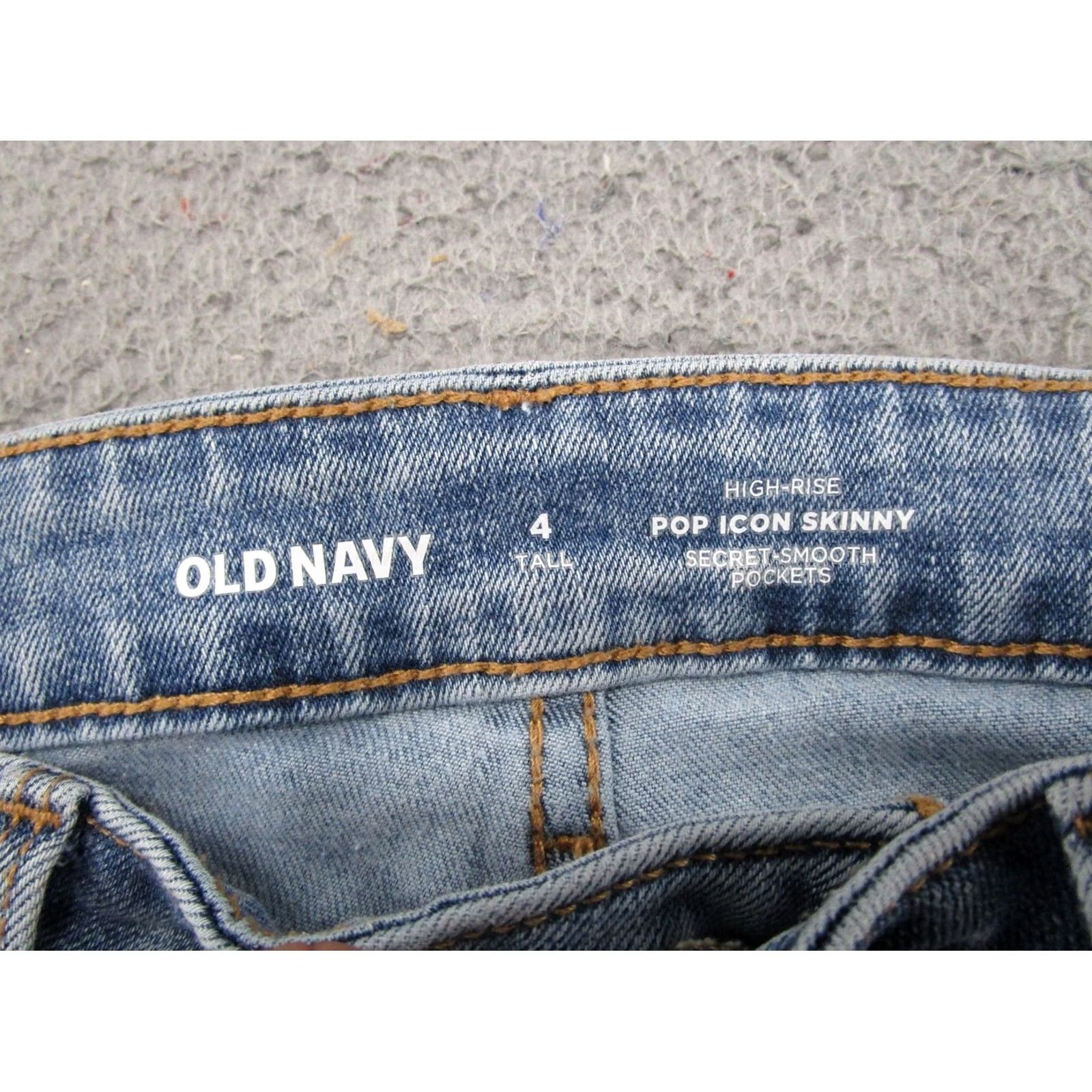 Old Navy Old Navy Jeans Womens Size 4 Tall Medium Wash Blue 5-Pocket Skinny Denim Cotton Blend Regular Fit Jeans Size 27" / US 4 / IT 40 - 4 Thumbnail
