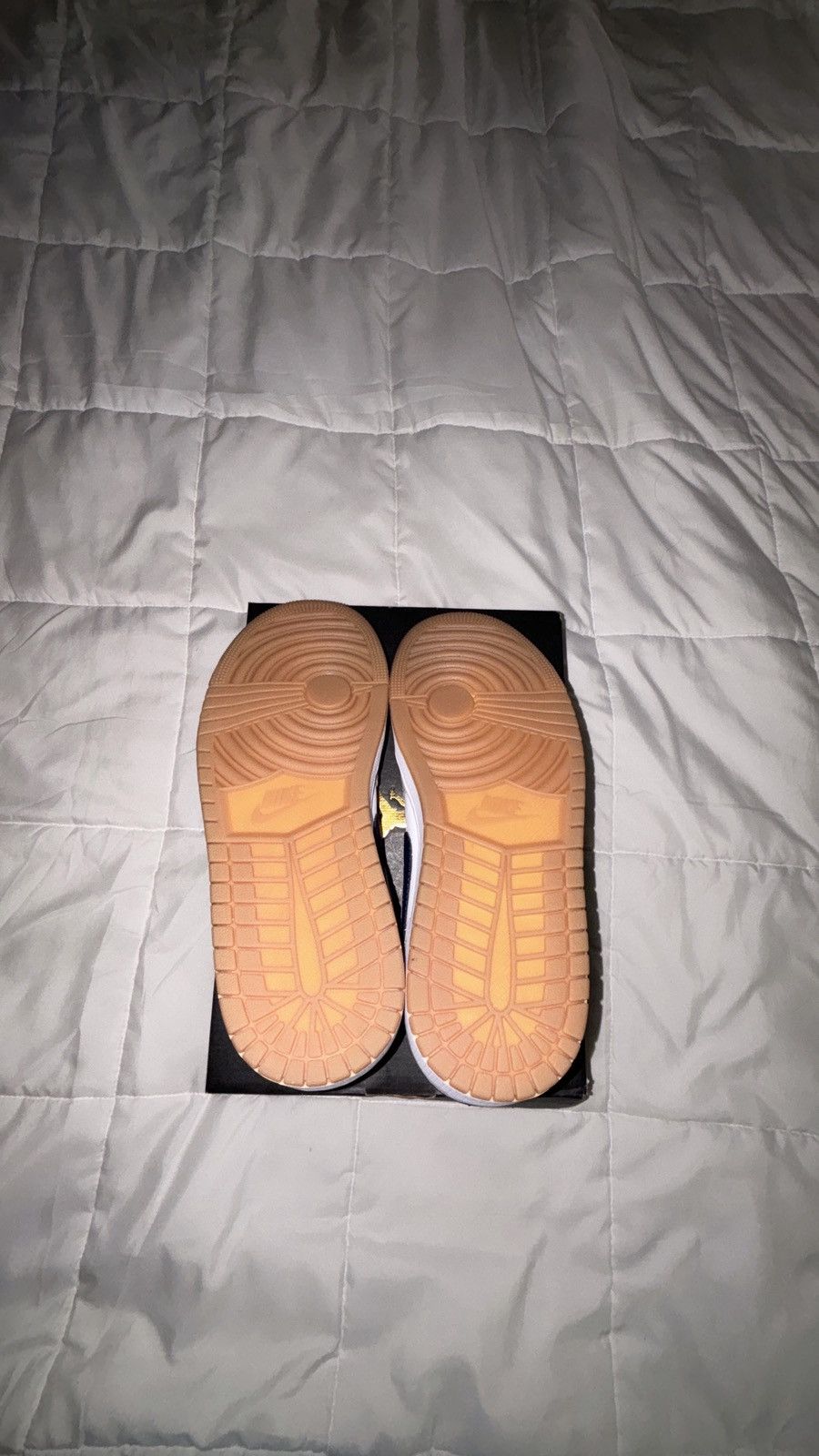 Jordan Brand Air Jordan 1 Low Size US 9 / EU 42 - 4 Thumbnail
