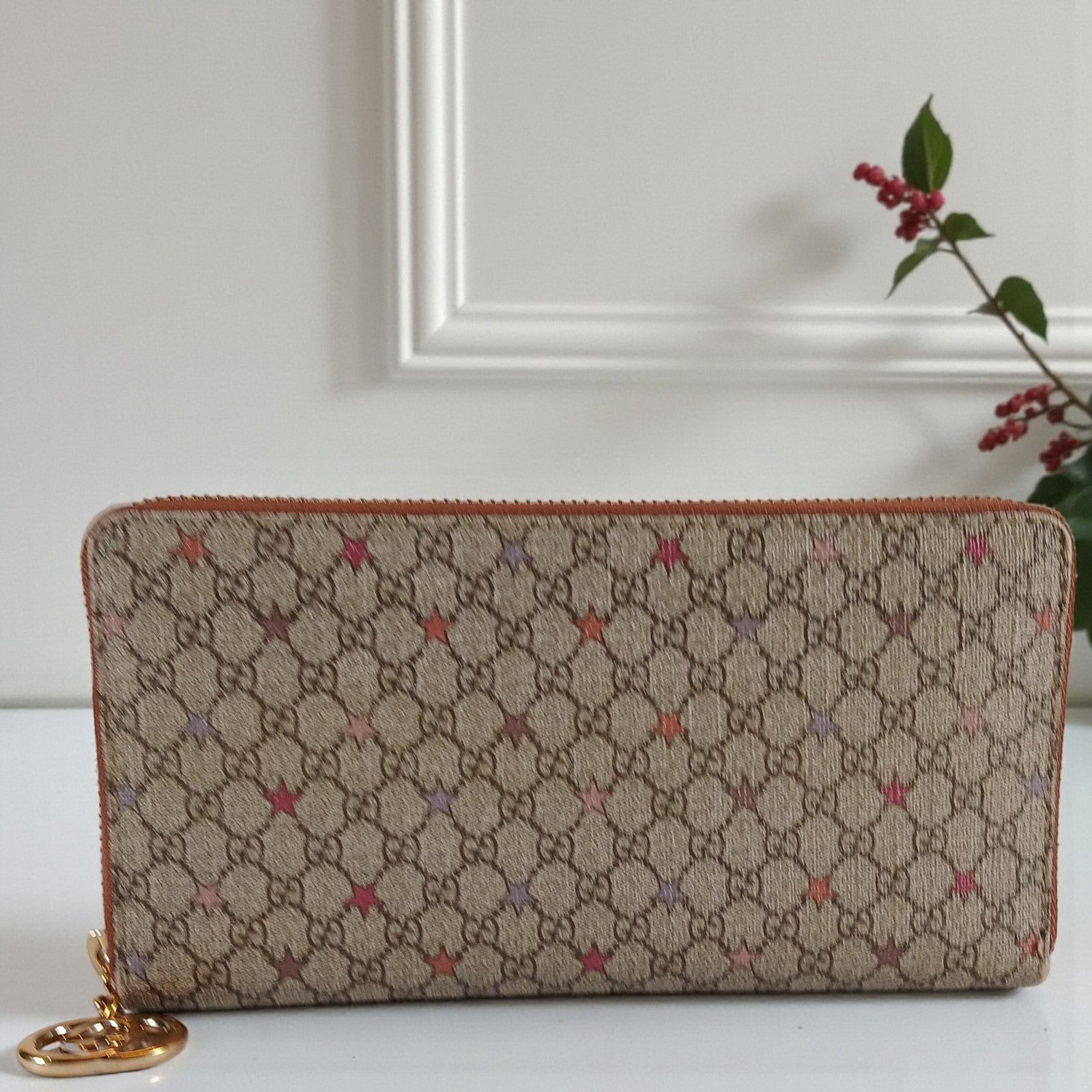 Gucci Gucci Micro GG Star Supreme Coated Canvas Zip Around Wallet Size ONE SIZE - 1 Thumbnail