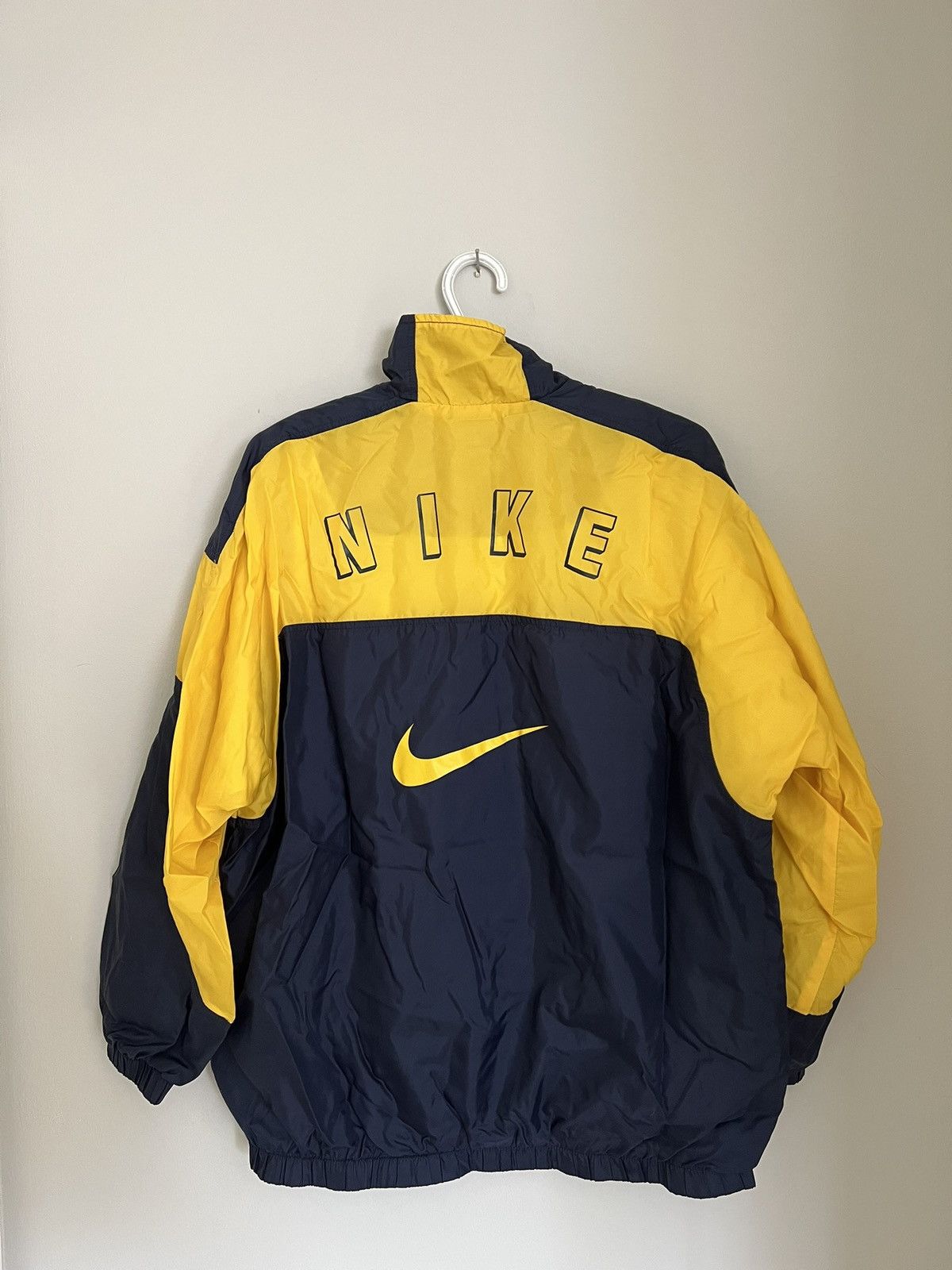Nike Vintage NIKE Jacket Windbreaker Set With logo on back Size US S / EU 44-46 / 1 - 3 Thumbnail