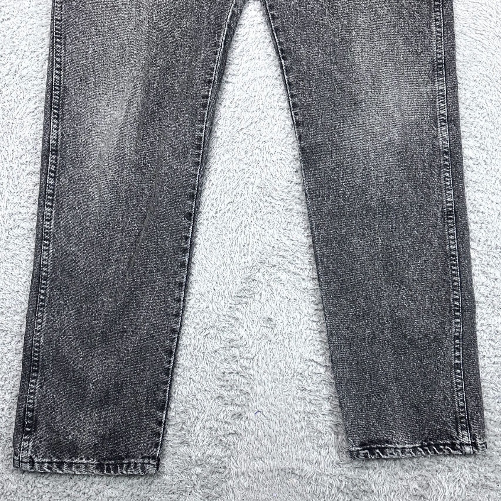 Wrangler VINTAGE Wrangler Rugged Wear Jeans 35x33 Black USA Mens Regular 90s Cowboy USA 5-Pocket Denim Jeans Size US 35 - 3 Thumbnail