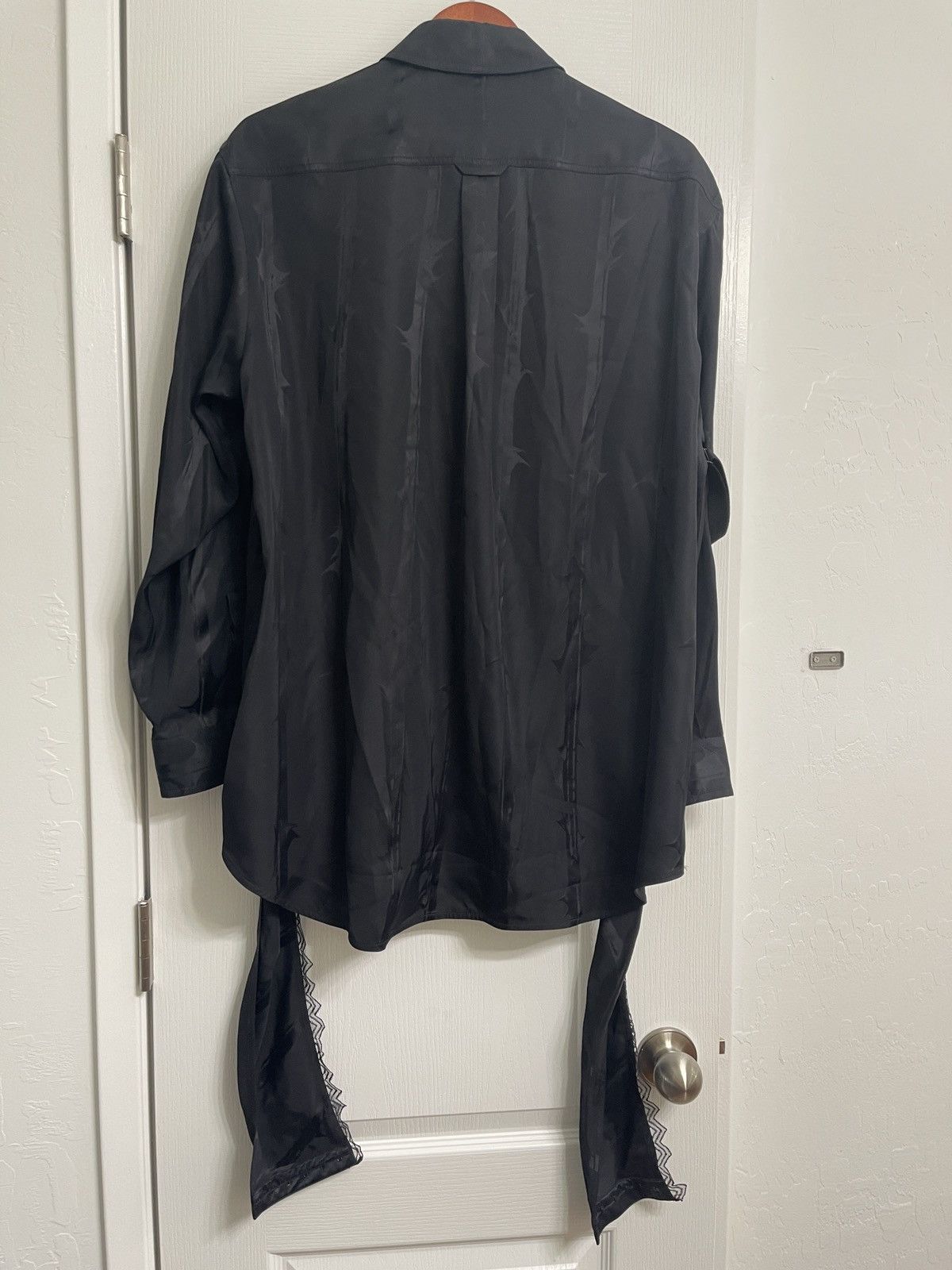 Burberry Burberry Thorn Silk Jacquard Reconstructed Button-Up Shirt Size L / US 10 / IT 46 - 2 Thumbnail