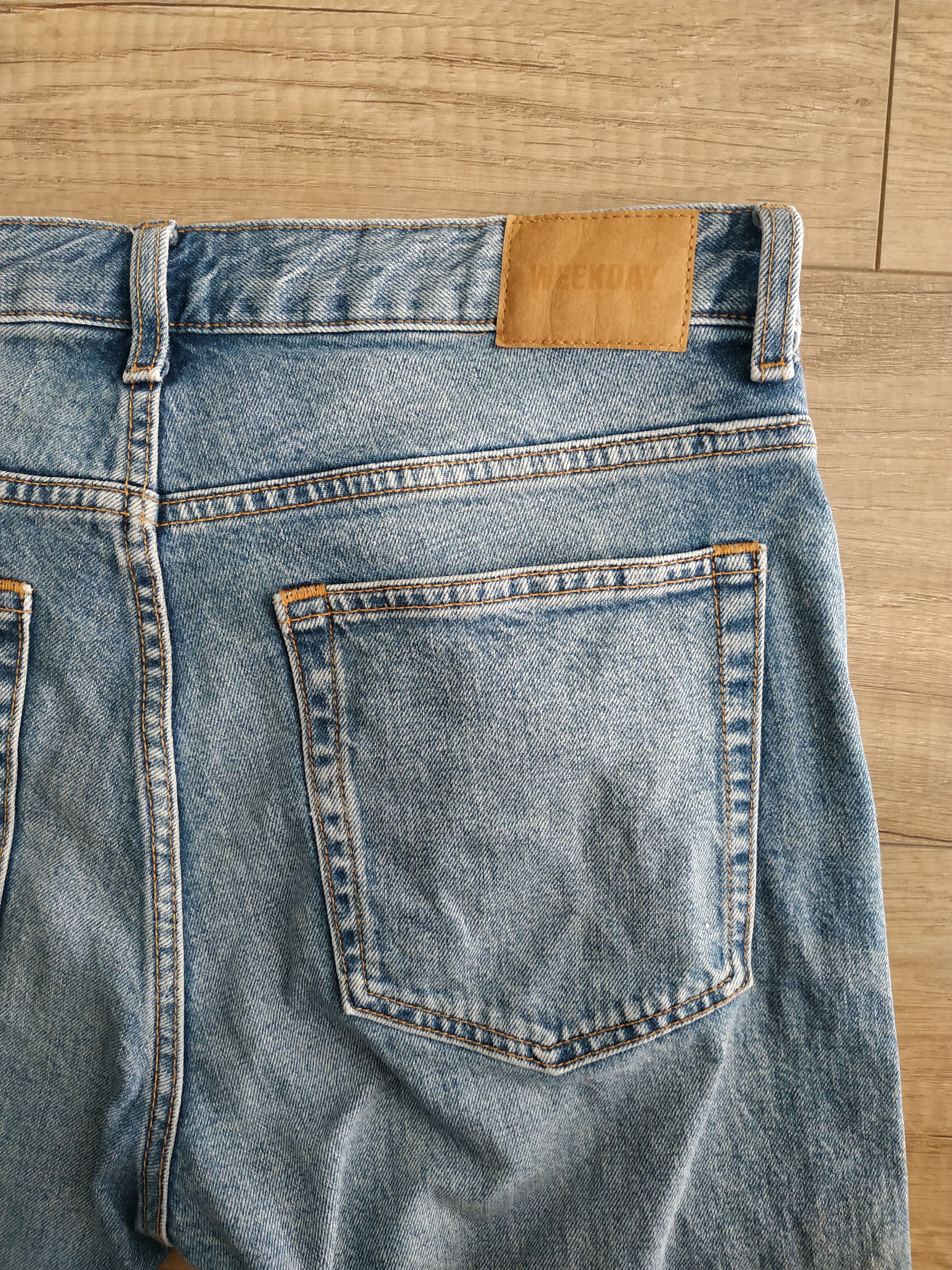 Weekday Weekday Men's Slim Tapered Jeans, W31 L32. Lee, Levi's Size US 31 - 5 Thumbnail