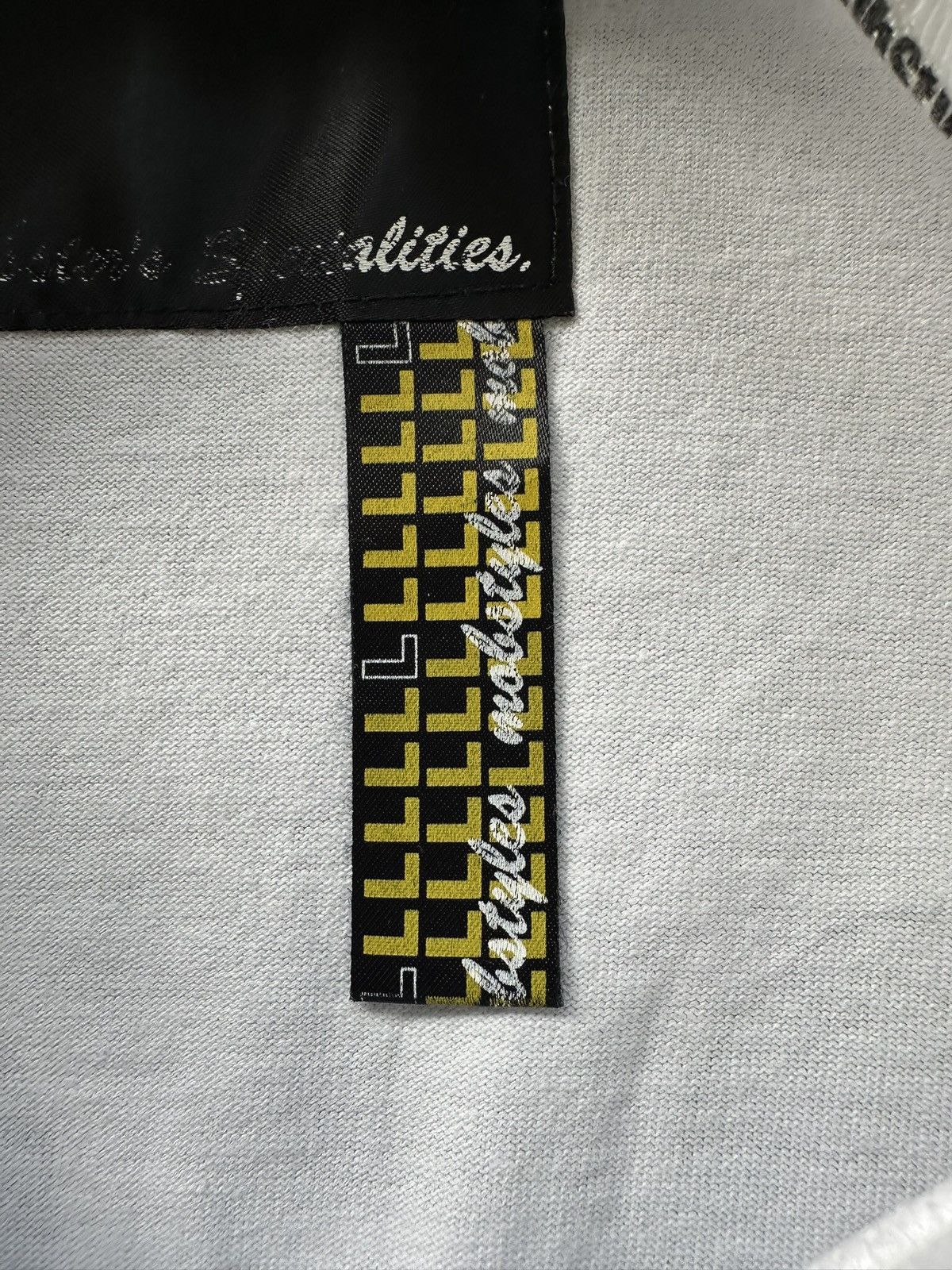 Hiroshi Fujiwara 00's Mobstyles Japan Uraharajuku tee Size US L / EU 52-54 / 3 - 14 Thumbnail