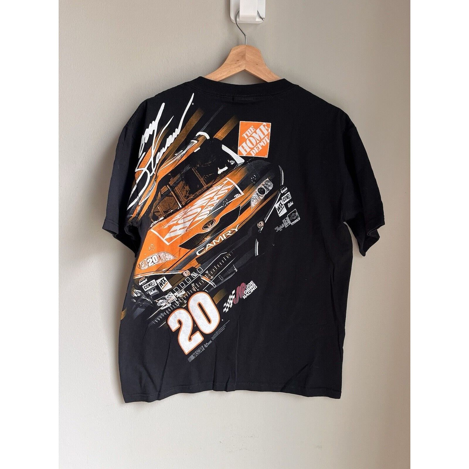 NASCAR VINTAGE NASCAR TONY STEWART #20 AOP HOME DEPOT BLACK T SHIRT Size US M / EU 48-50 / 2 - 3 Thumbnail