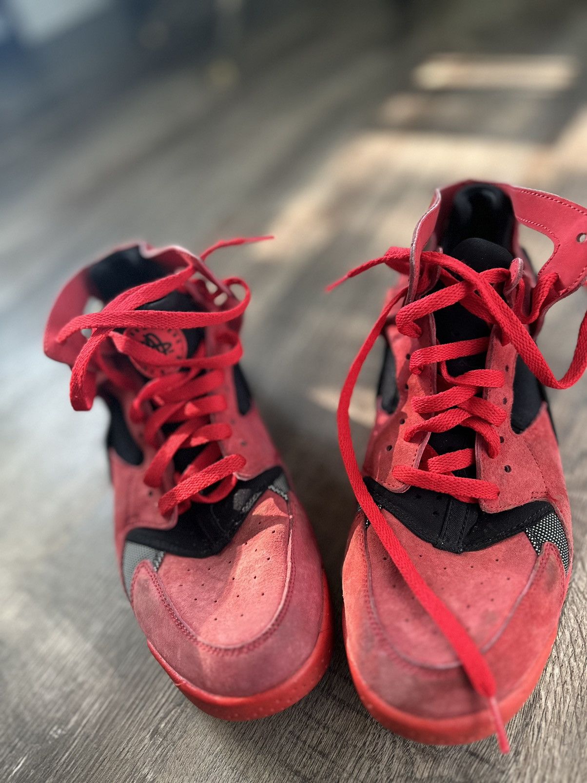 Nike Air Flight Huarache University Red Black 2014