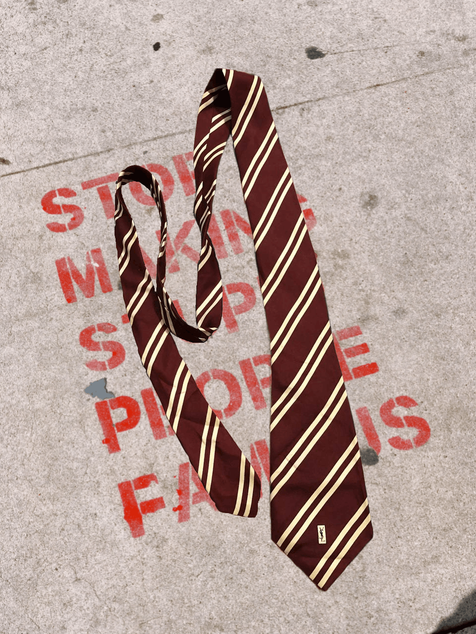 Vintage One Size Print Red Tie Logo Yves Saint Laurent