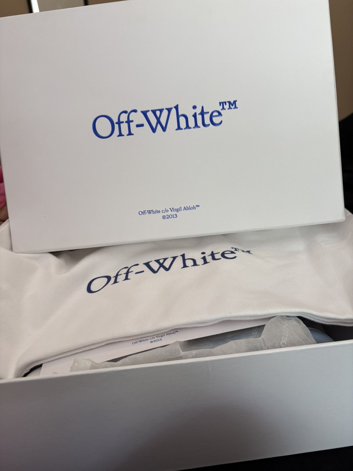 Off-White Off-White Out Of Office Low–White/Light Blue – EU 37 (US 7) Size US 7 / EU 40 - 8 Thumbnail