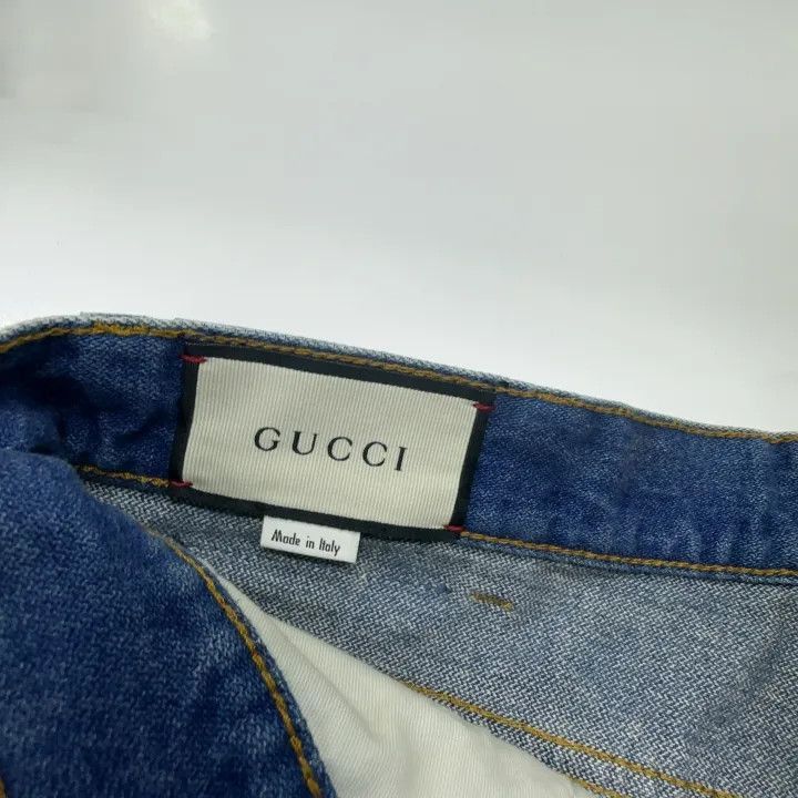 Gucci Gucci Strawberry Logo Denim Shorts for Women-2507 Size 25" / US 0 / IT 36 - 2 Thumbnail