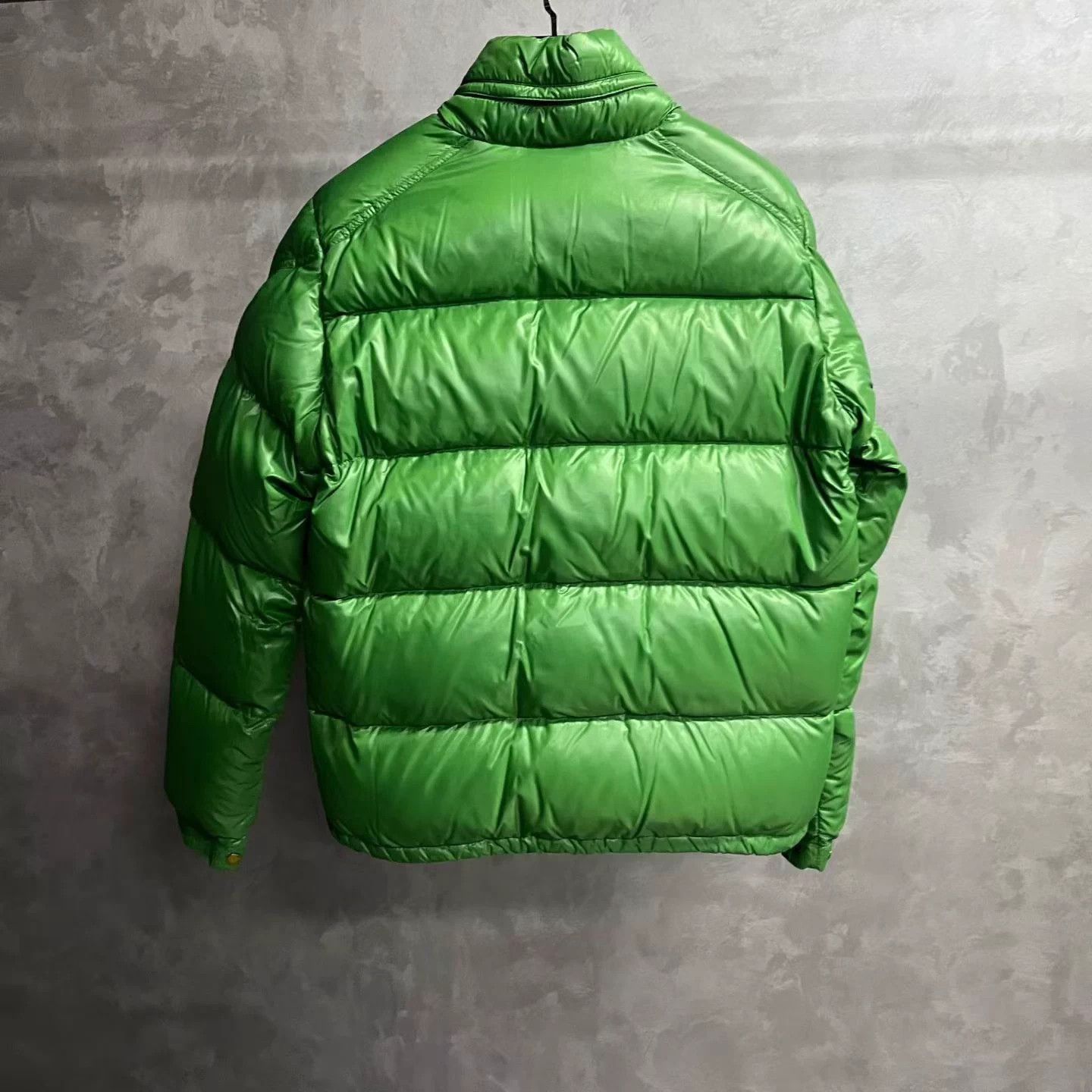 Moncler Moncler Green White Down Stand Collar Jacket SZ1 Size US M / EU 48-50 / 2 - 2 Thumbnail