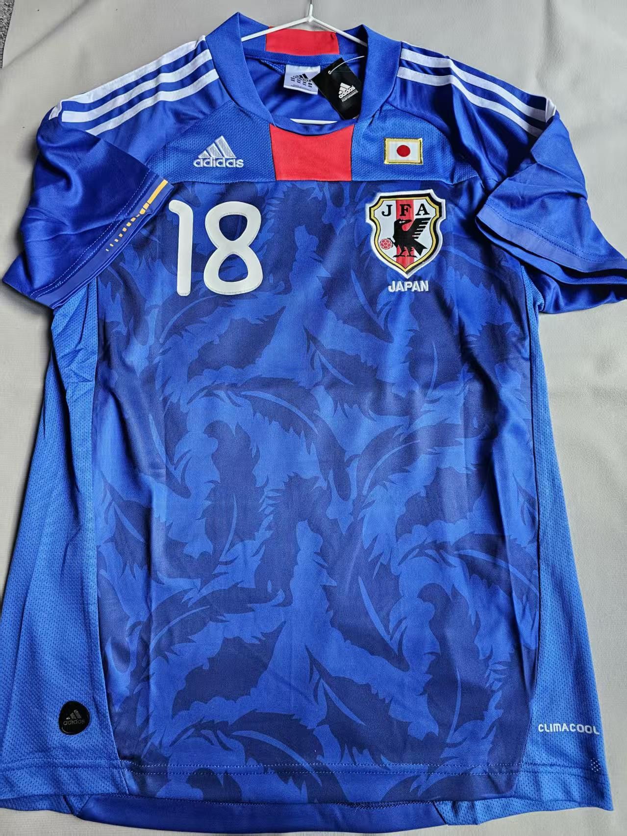Other 2010 Japan #18 Keisuke Honda Jersey XXL Size US XXL / EU 58 / 5 - 1 Thumbnail