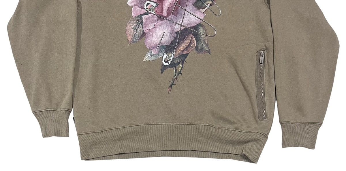 GU × Undercover Gu x undercover sweatshirt flower graphic Size US L / EU 52-54 / 3 - 5 Thumbnail