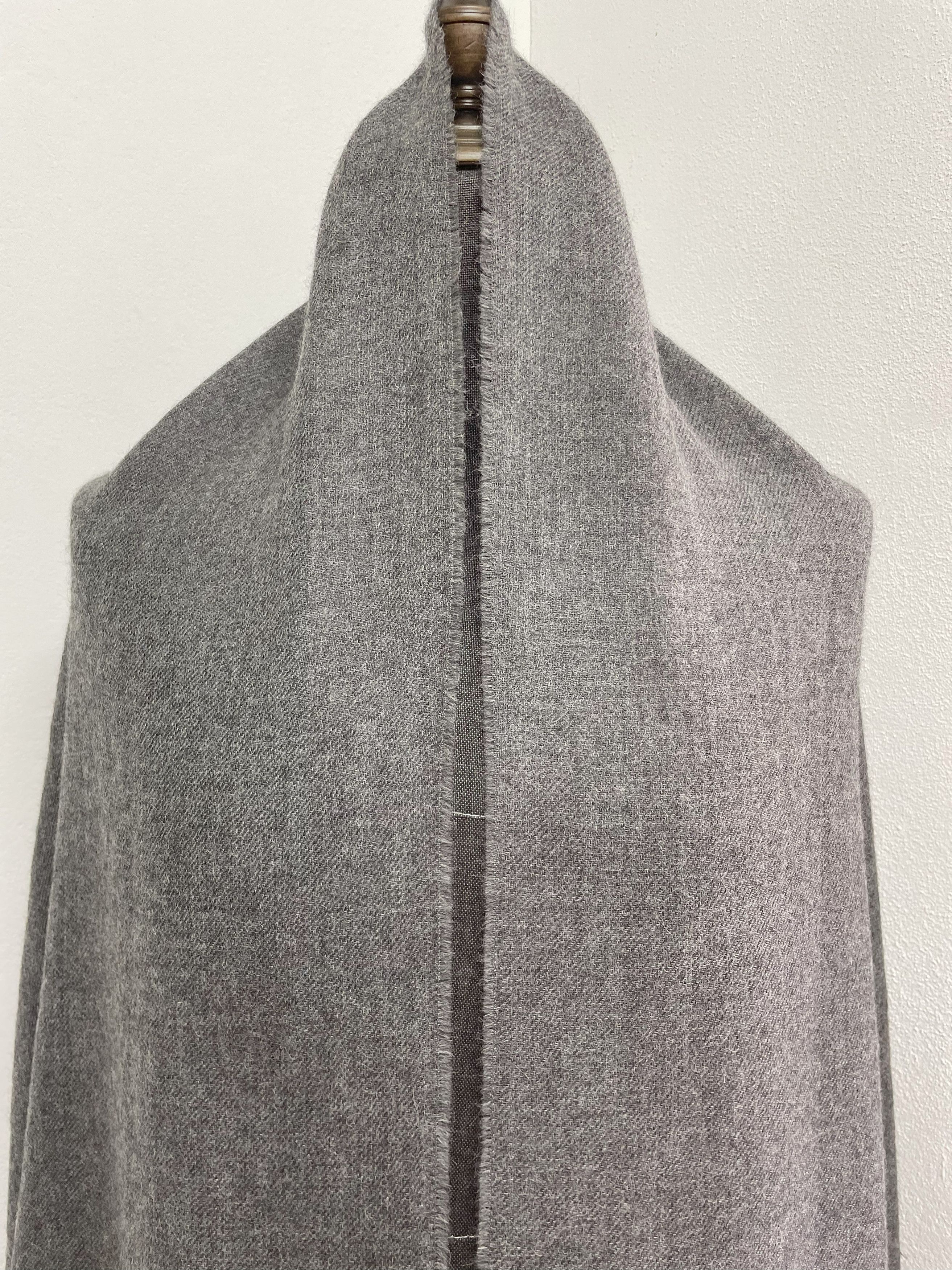 Burberry Burberry Big Scarf Scarf / Muffler - 6159 Size ONE SIZE - 2 Thumbnail