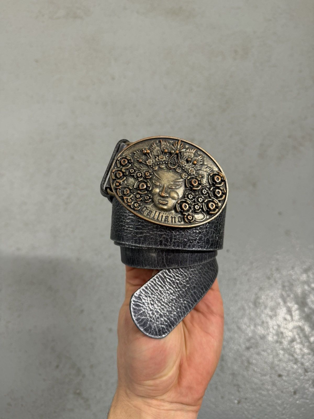 John Varvatos Vintage 00s John Galliano Ashed Leather Sun Buckle Belt Size ONE SIZE - 1 Thumbnail