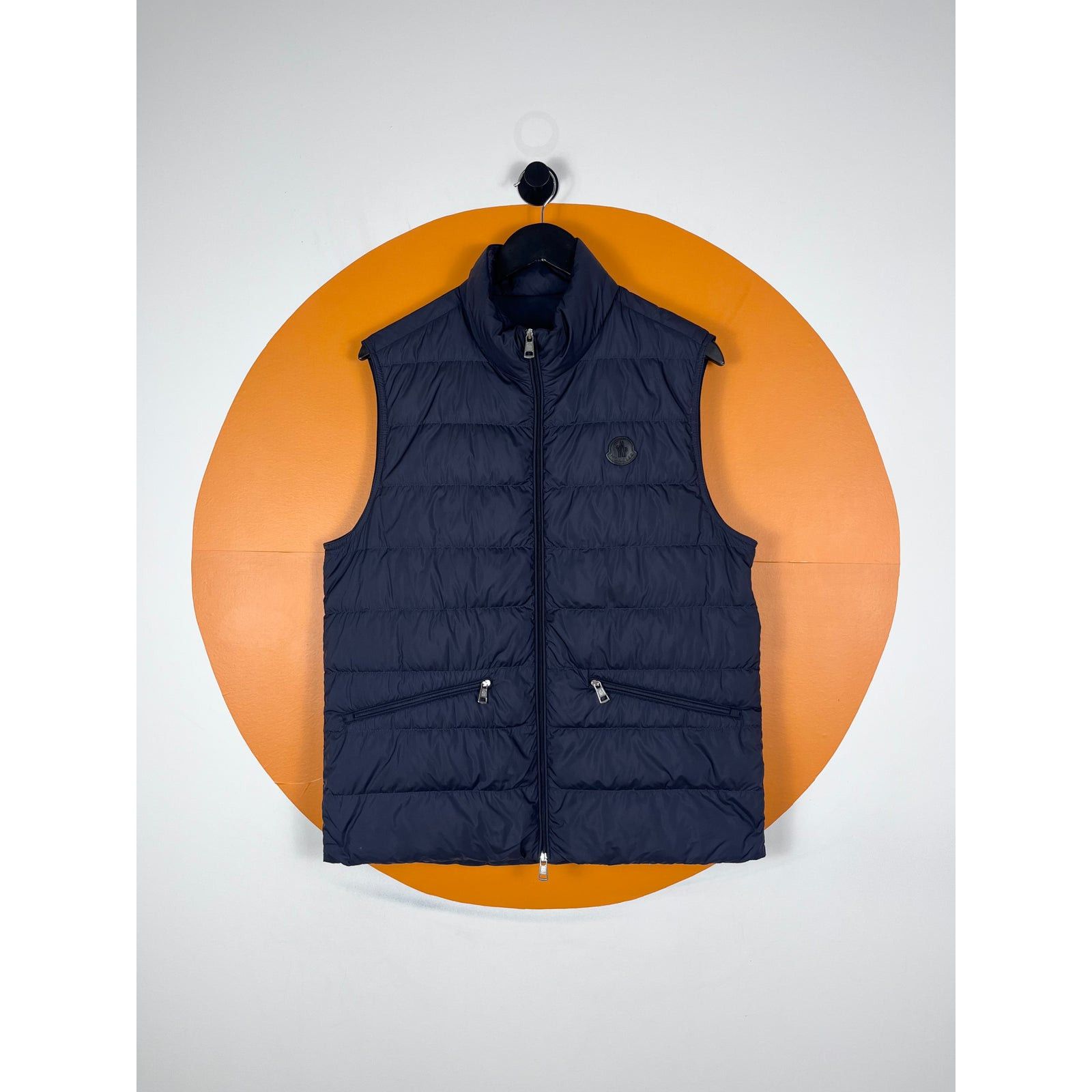 Moncler Moncler down vest puffer chest logo France designer rare Size US L / EU 52-54 / 3 - 1 Thumbnail
