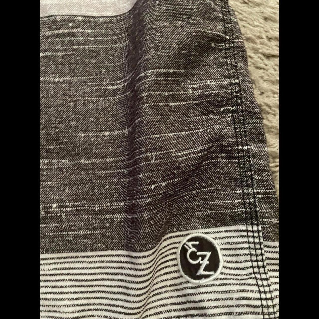 Designer Pre Own Mens Ezekiel Swimming Size US 30 / EU 46 - 2 Thumbnail