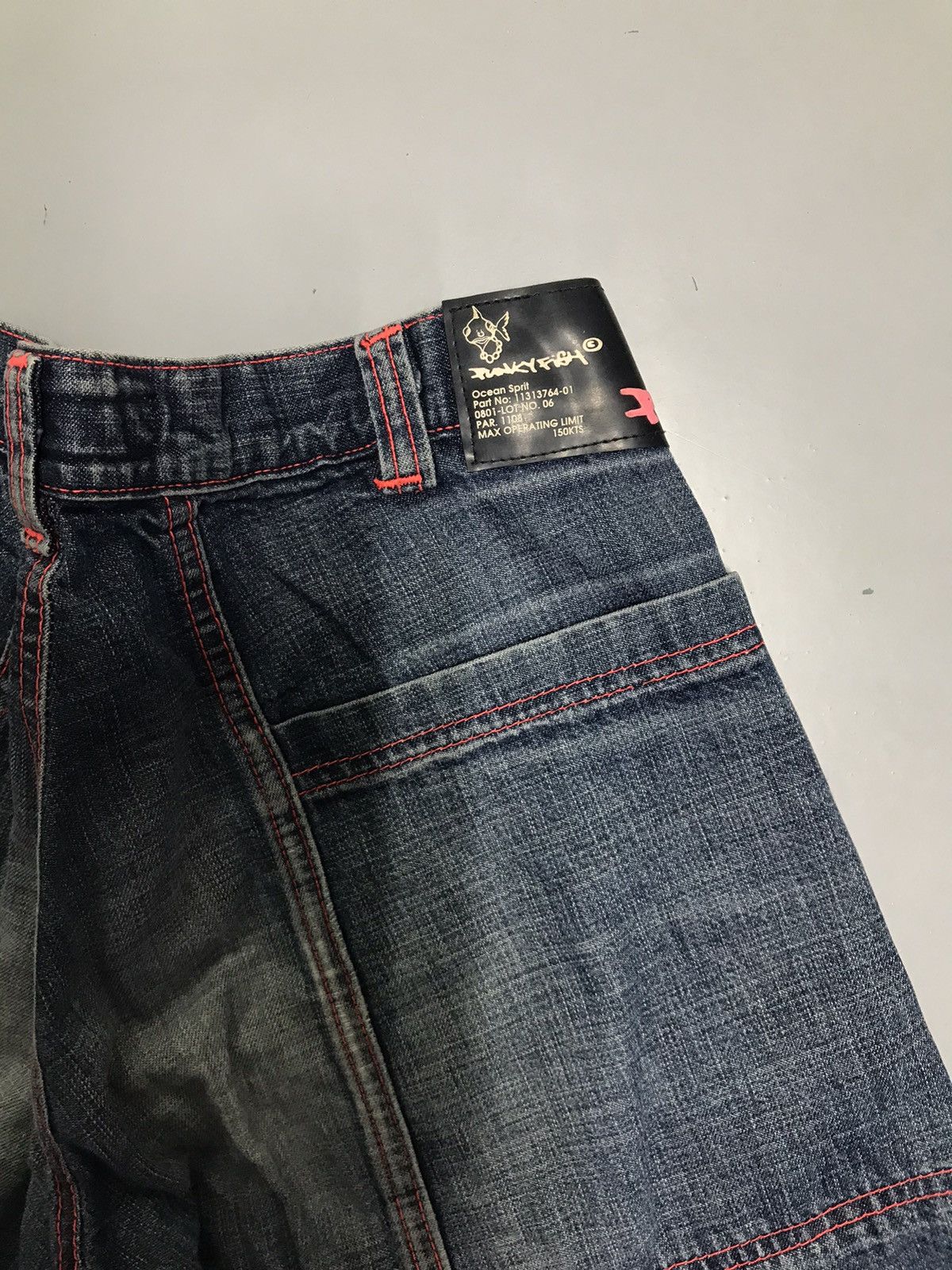 JNCO Vintage pink fish big pockets cargodenim Size 30" / US 8 / IT 44 - 12 Thumbnail
