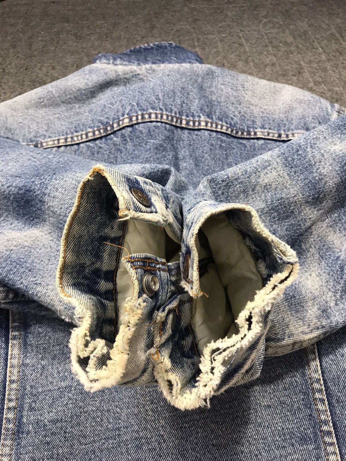 Levi's × Vintage Vintage Levi’s Jacket Sherpa Distressed Snap Button Size US L / EU 52-54 / 3 - 18 Thumbnail