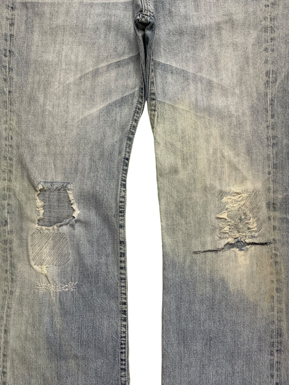 Japanese Brand Vintage Japanese Brand Light Wash Distressed Bootcut Jeans Size US 33 - 5 Thumbnail